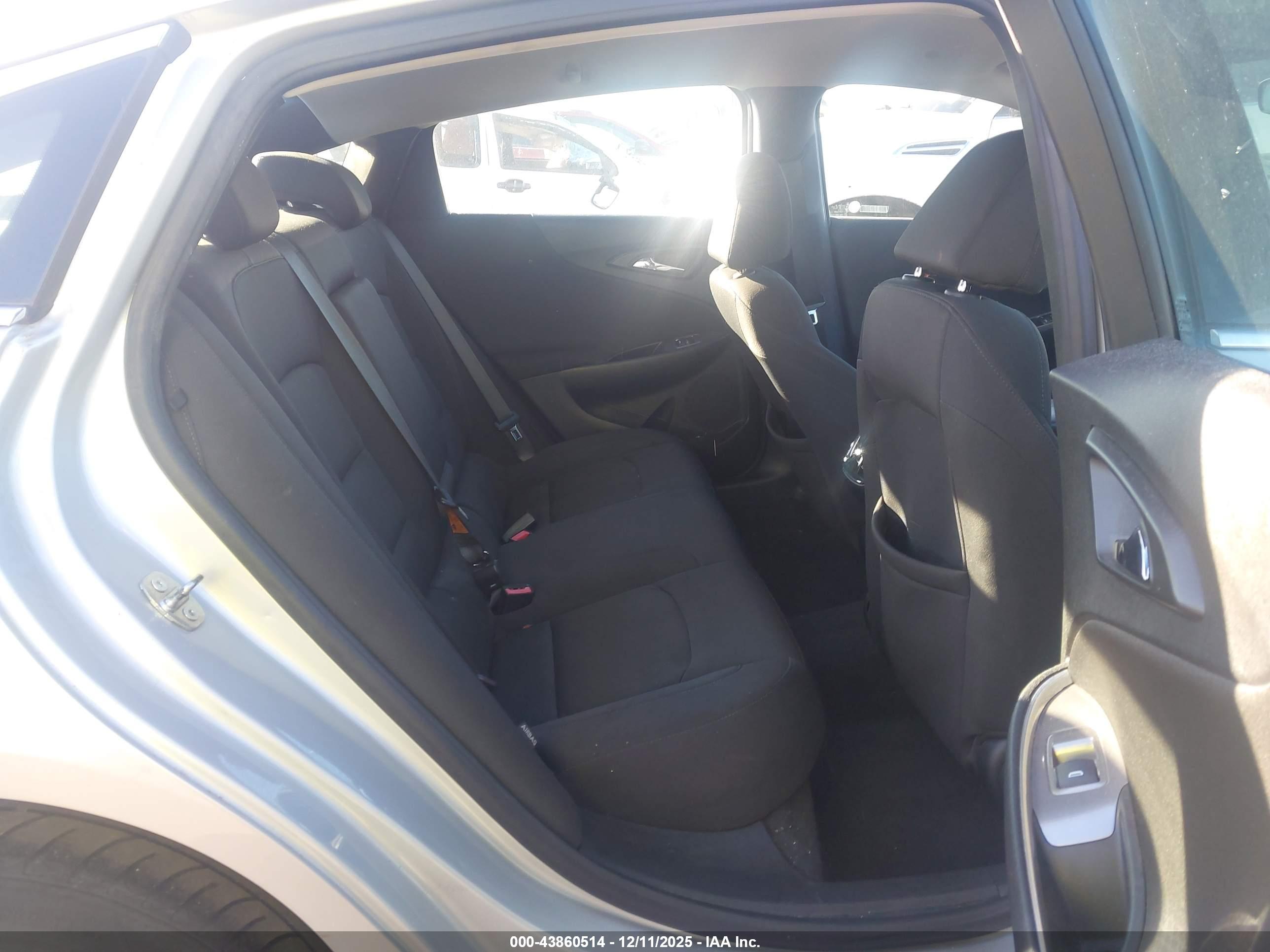 CHEVROLET MALIBU image 8