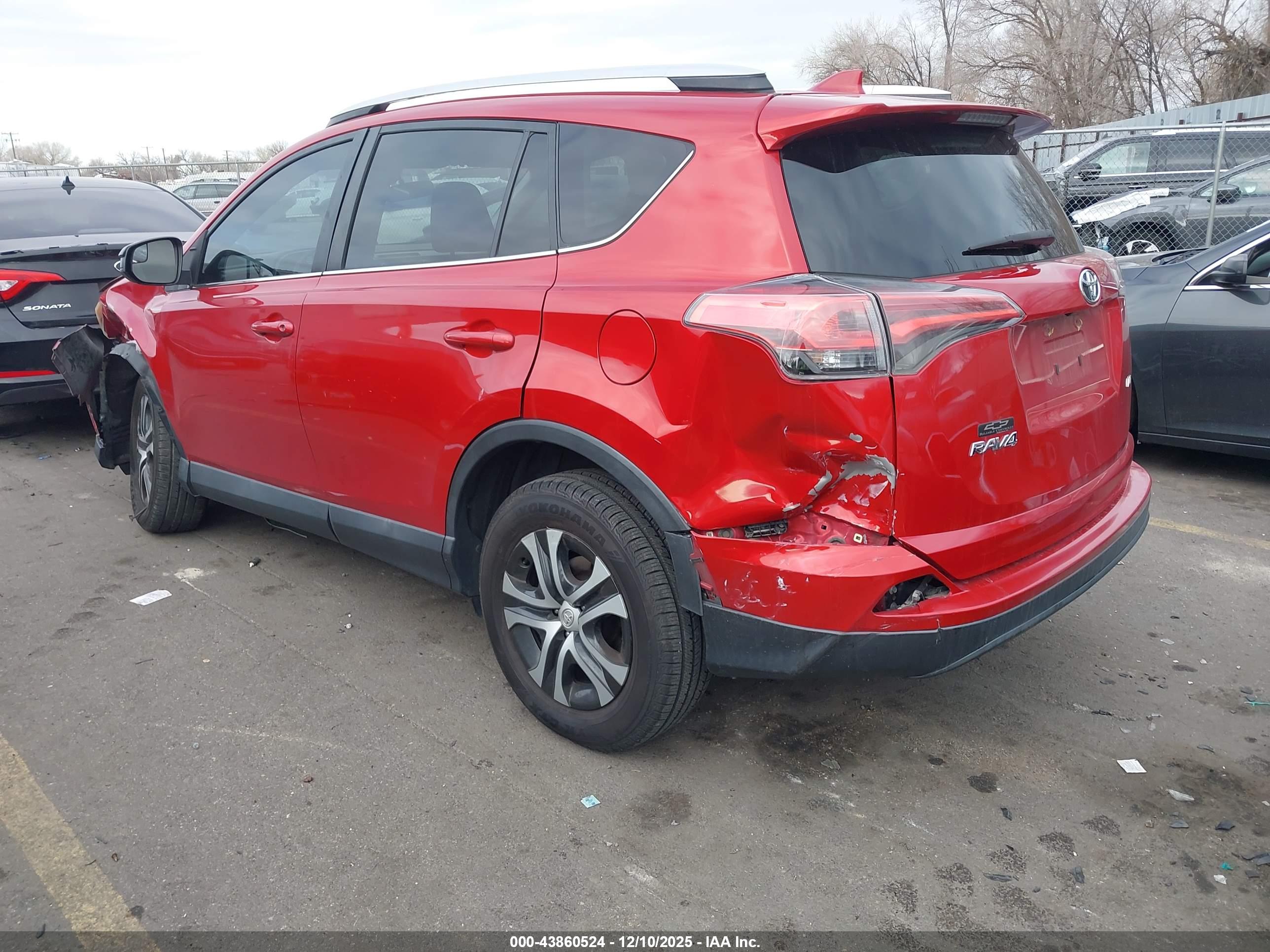TOYOTA RAV4 image 3
