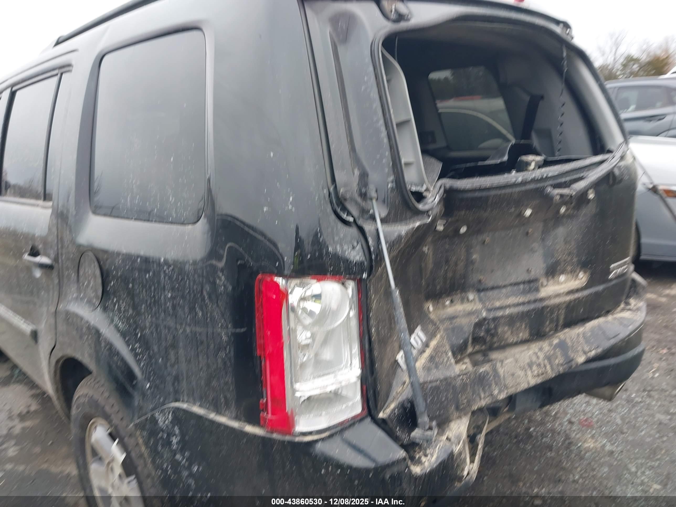 HONDA PILOT image 6