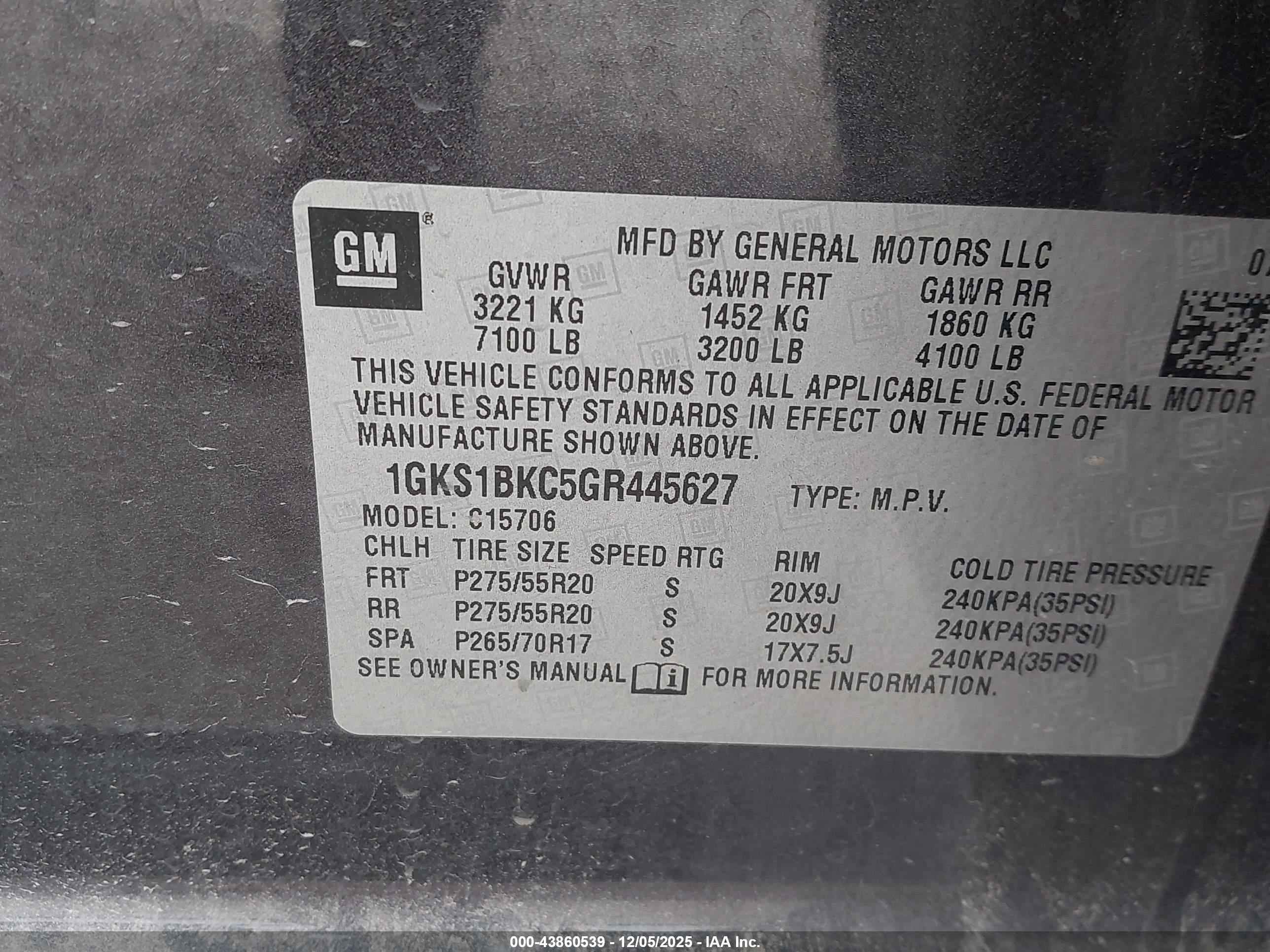 GMC YUKON image 9