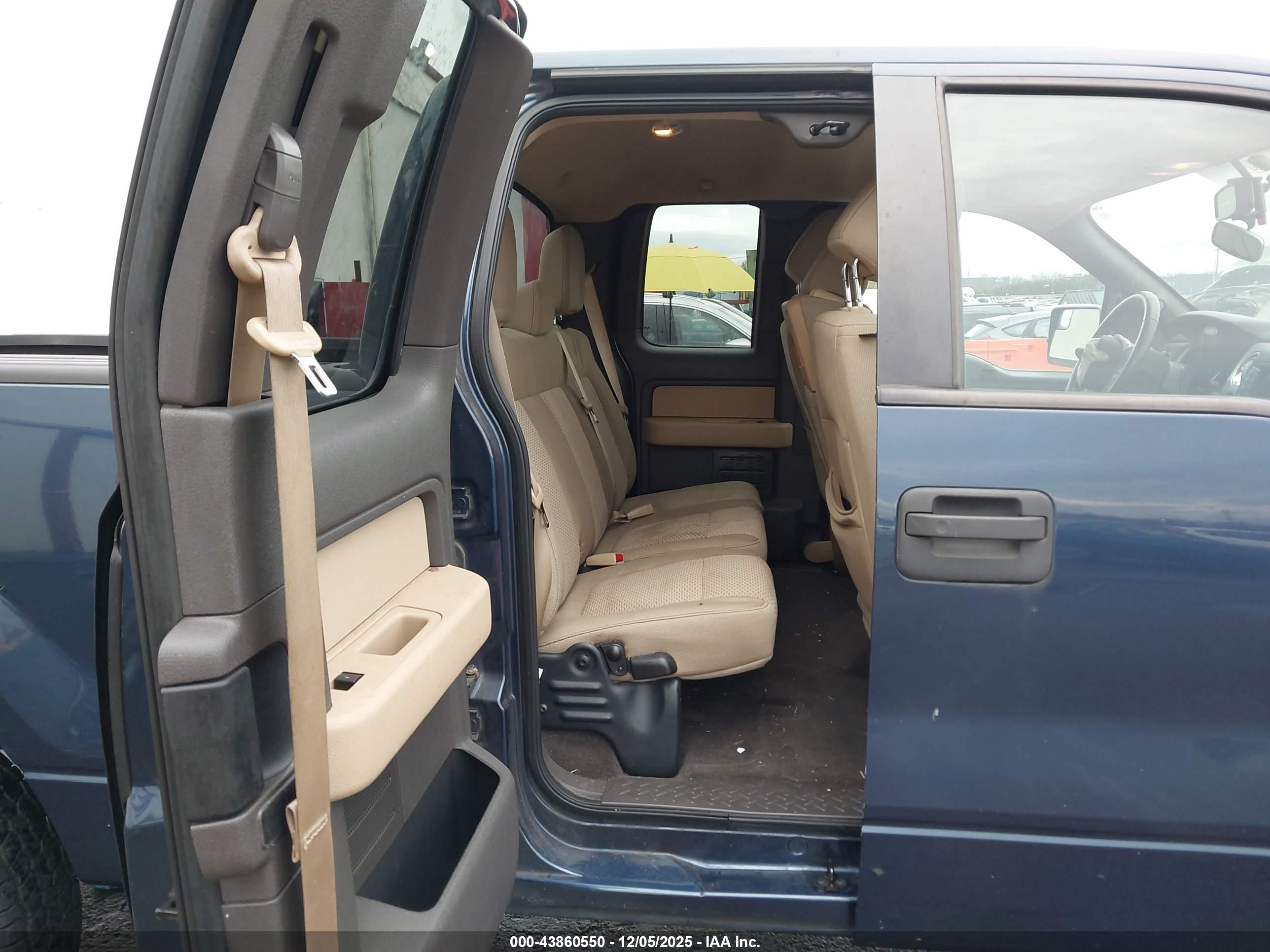 FORD F-150 image 8