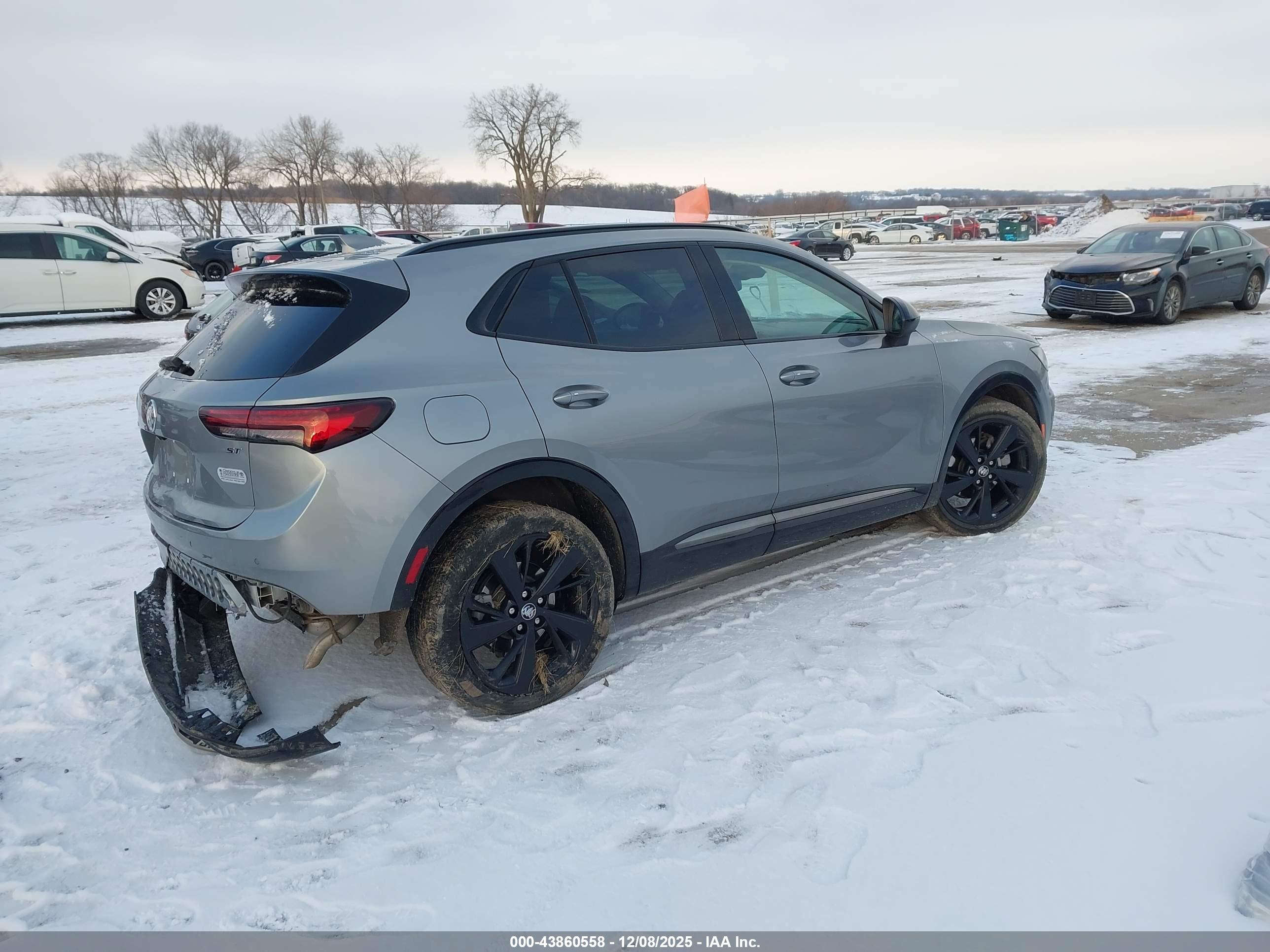 BUICK ENVISION image 4
