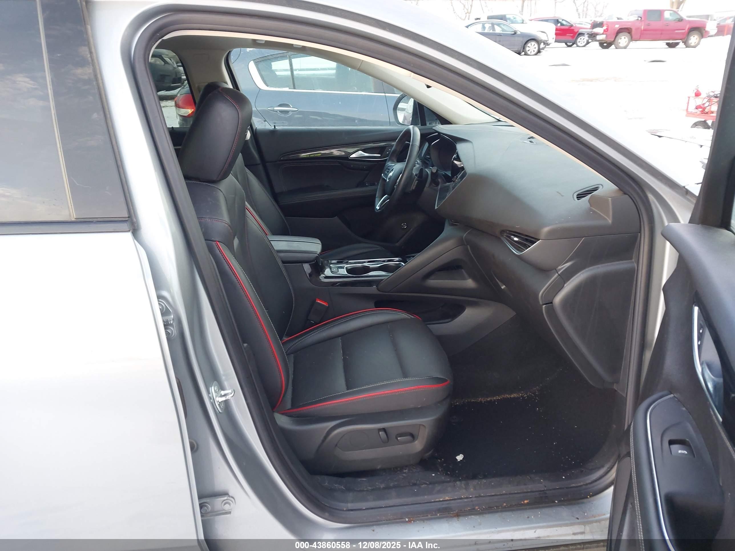 BUICK ENVISION image 5