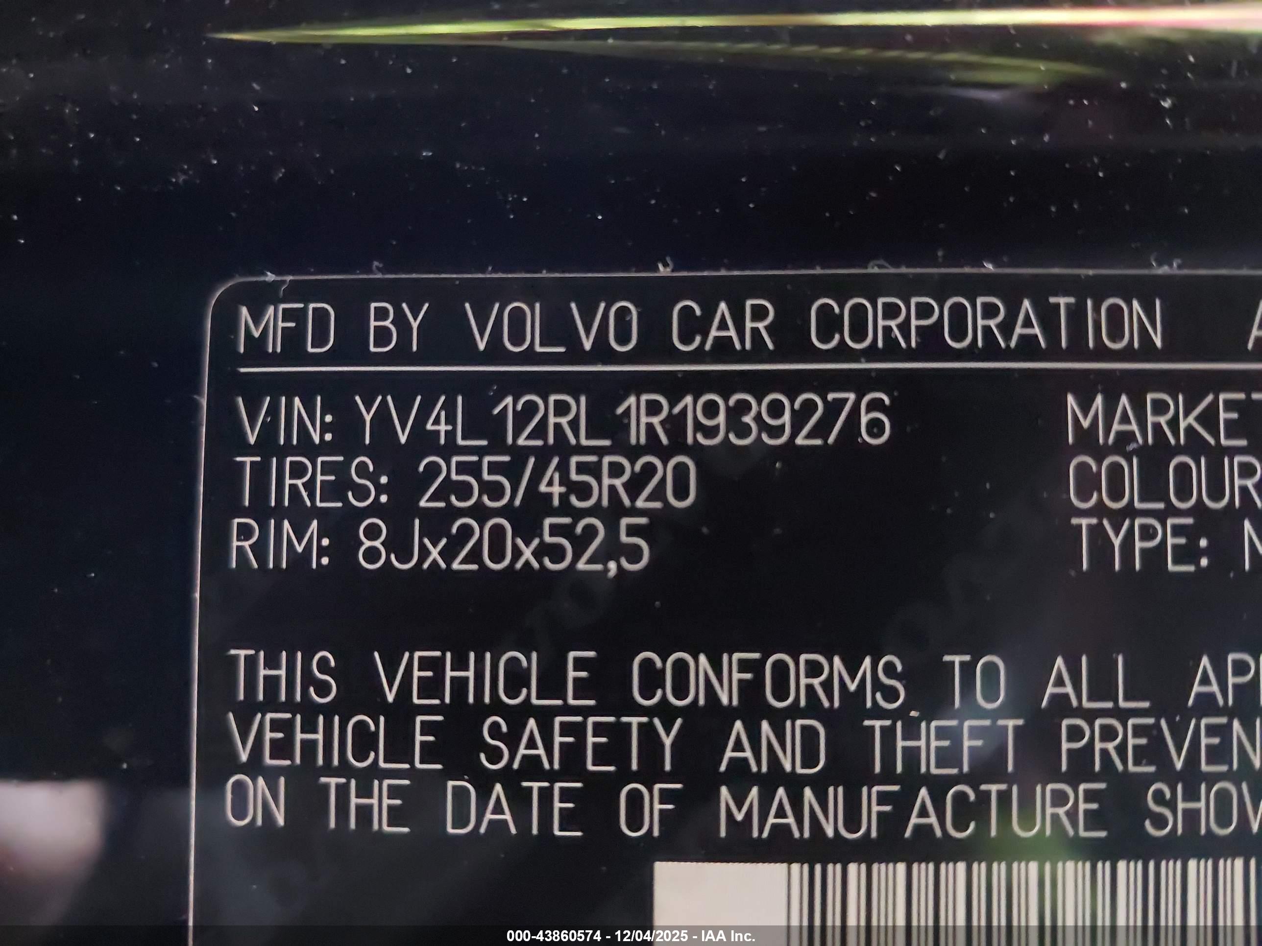 VOLVO XC60 image 9