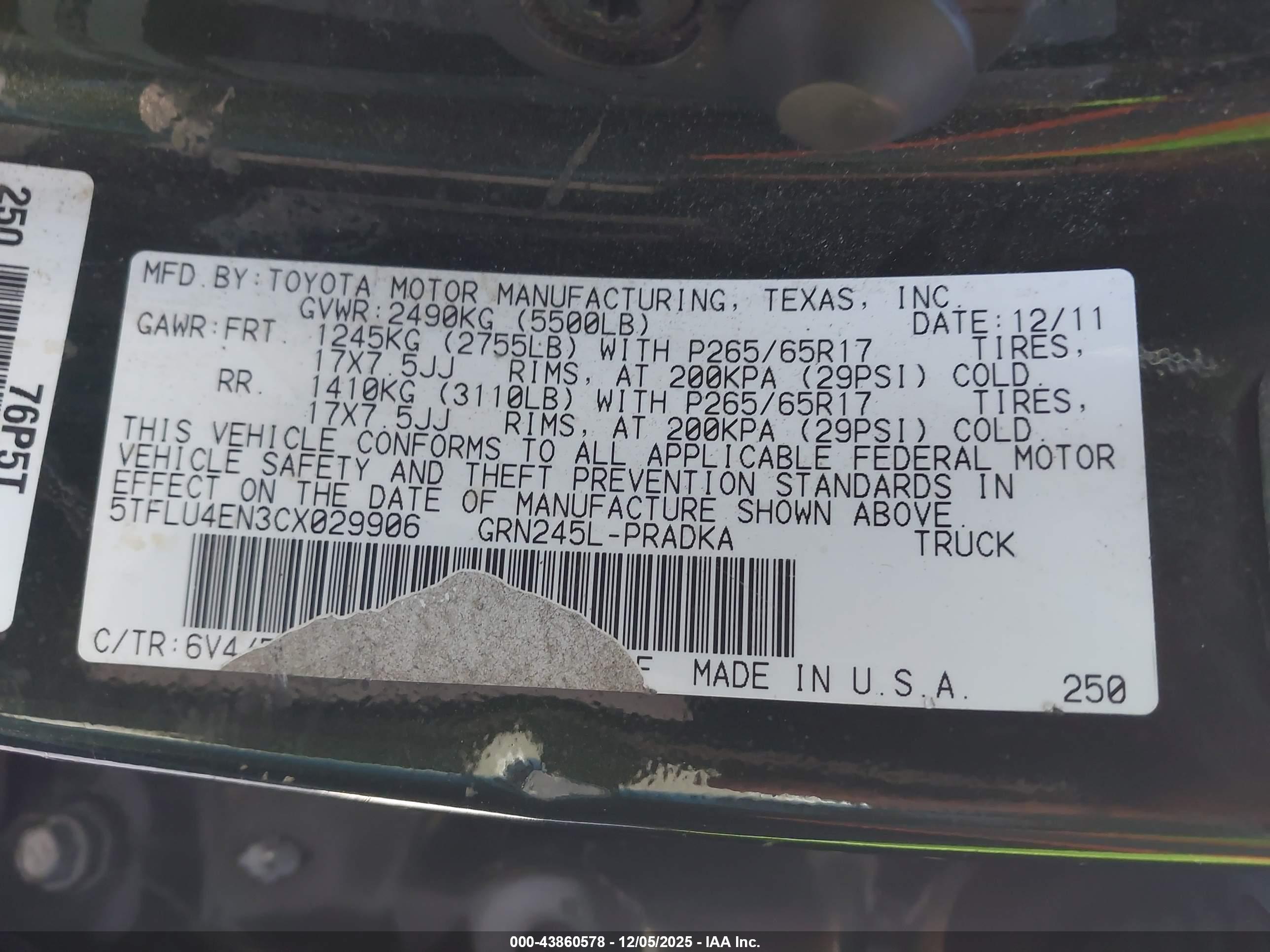 TOYOTA TACOMA image 9