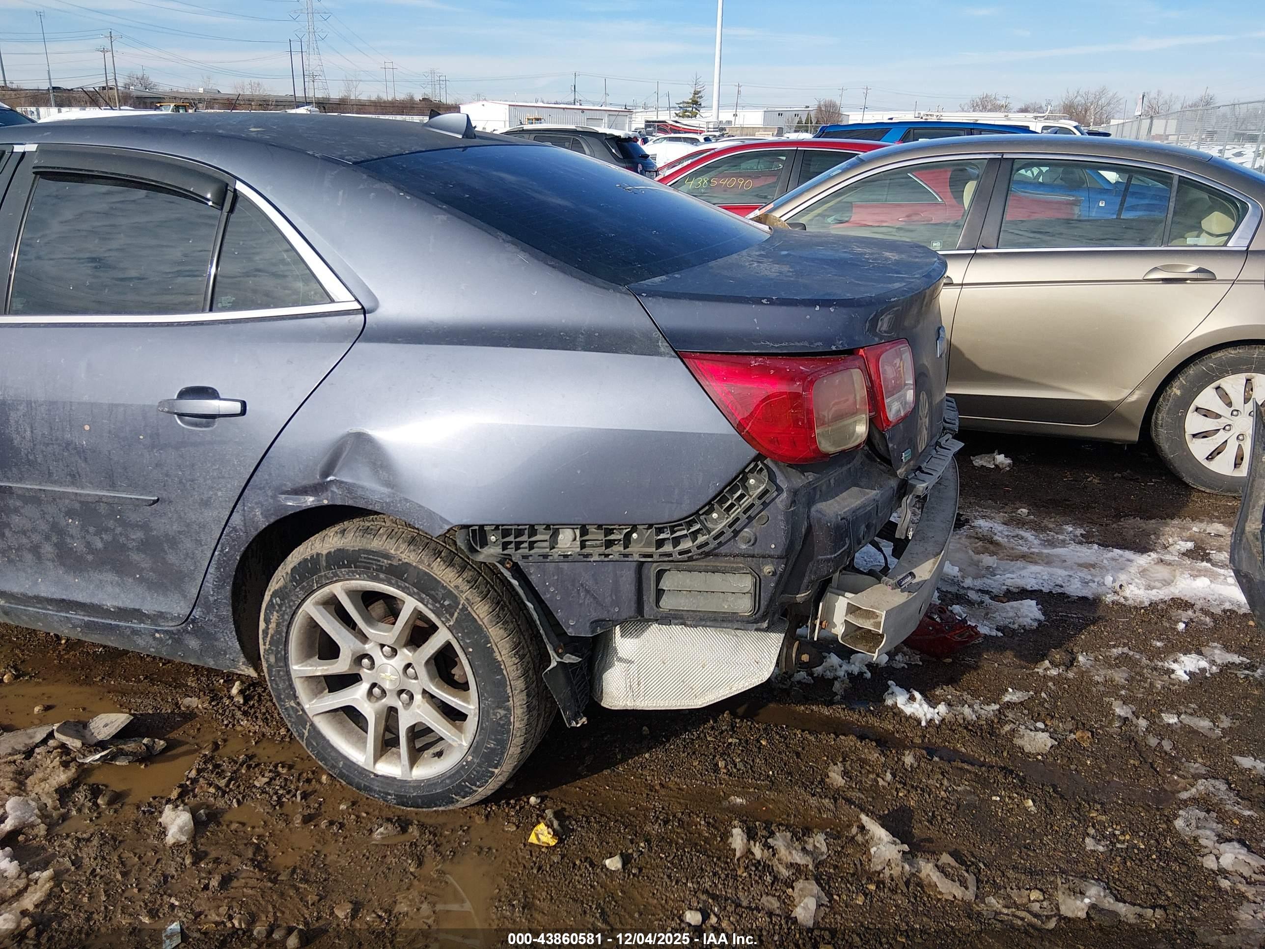 CHEVROLET MALIBU image 3