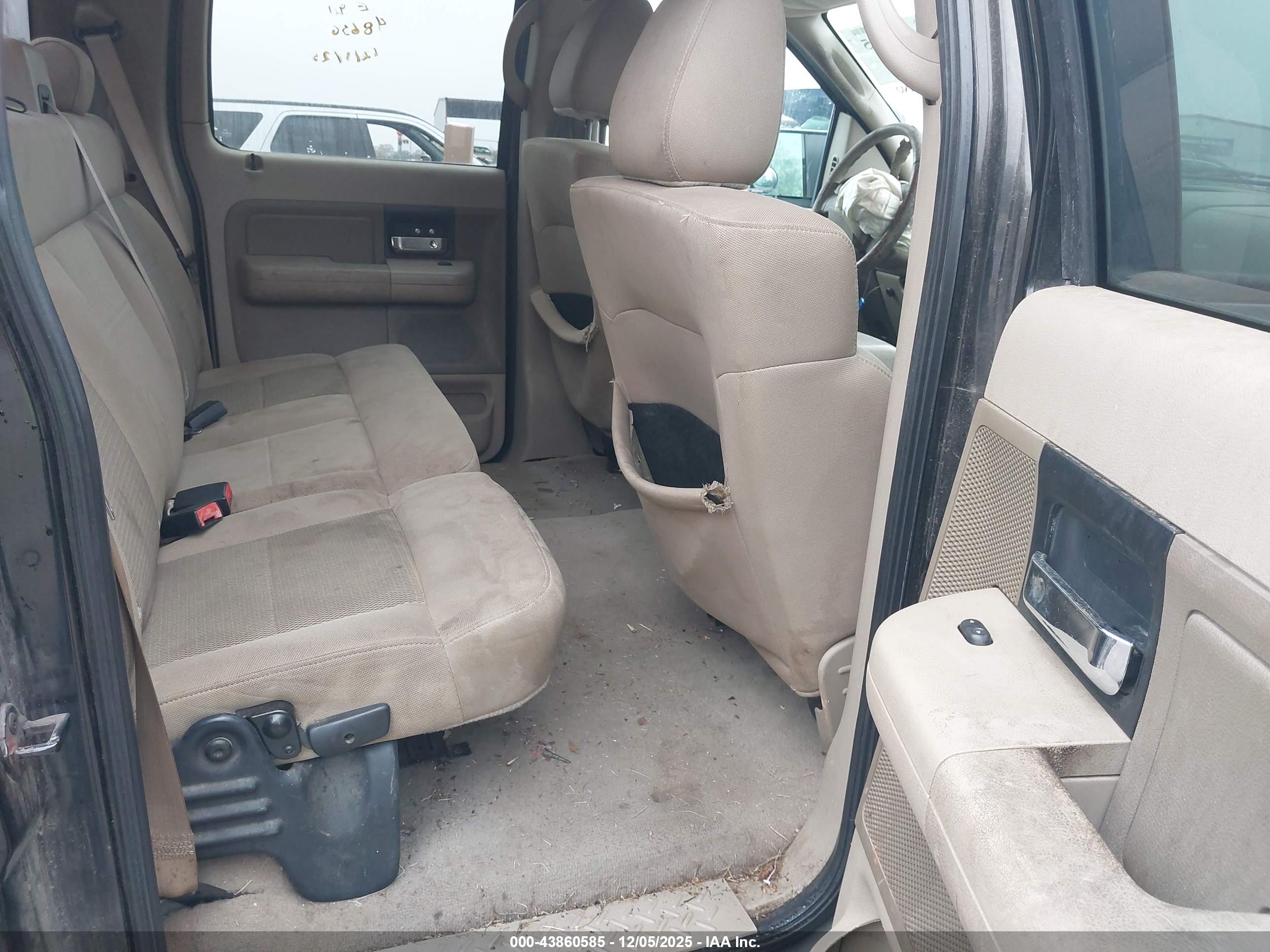 FORD F-150 image 8