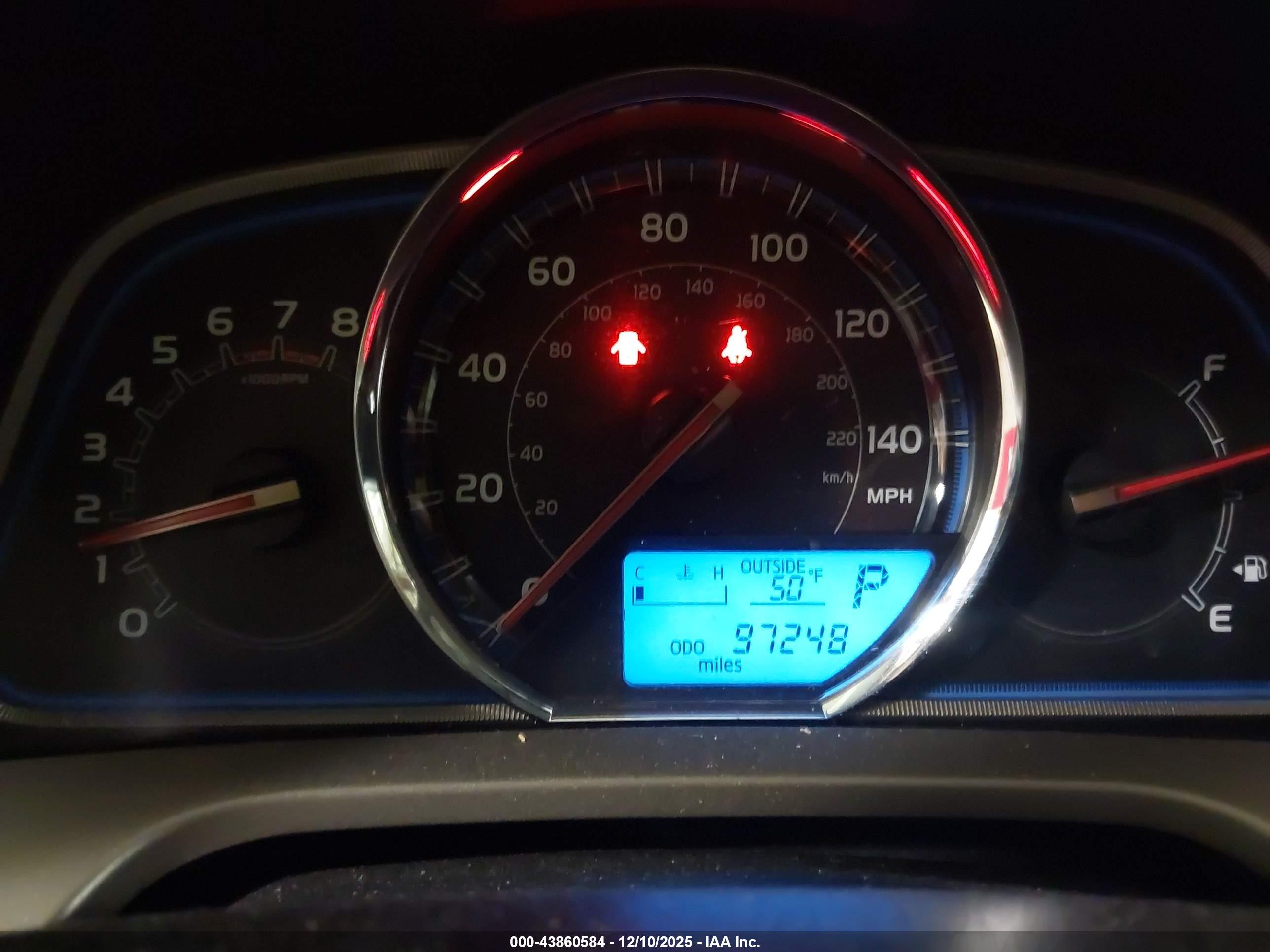 TOYOTA RAV4 image 7