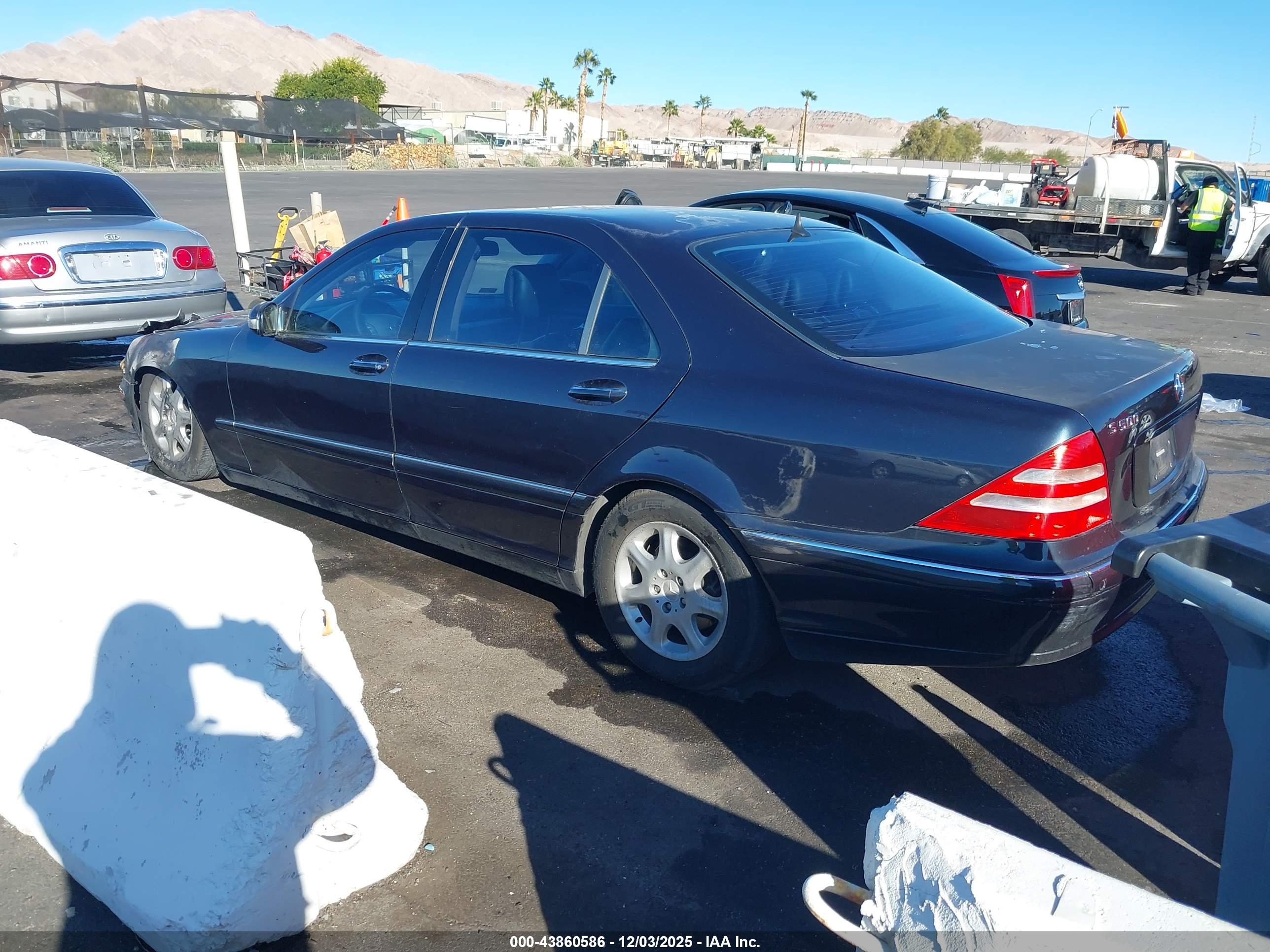MERCEDES-BENZ S image 3