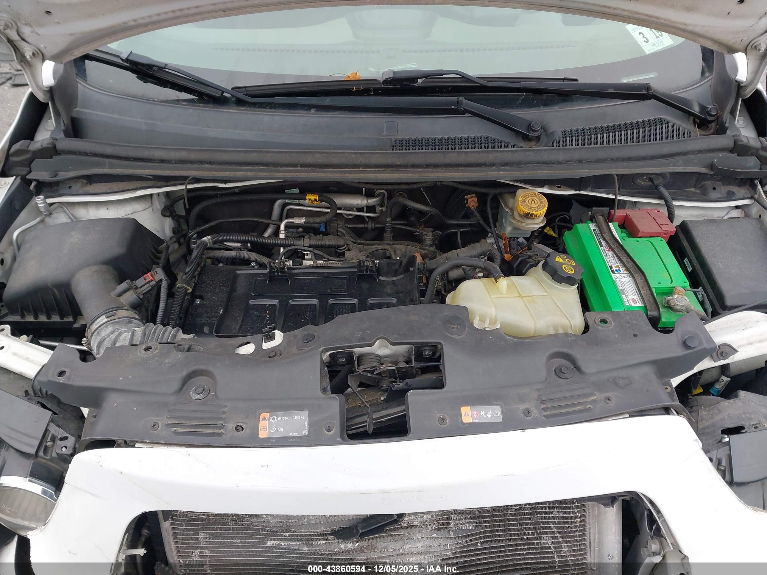CHEVROLET SONIC image 10