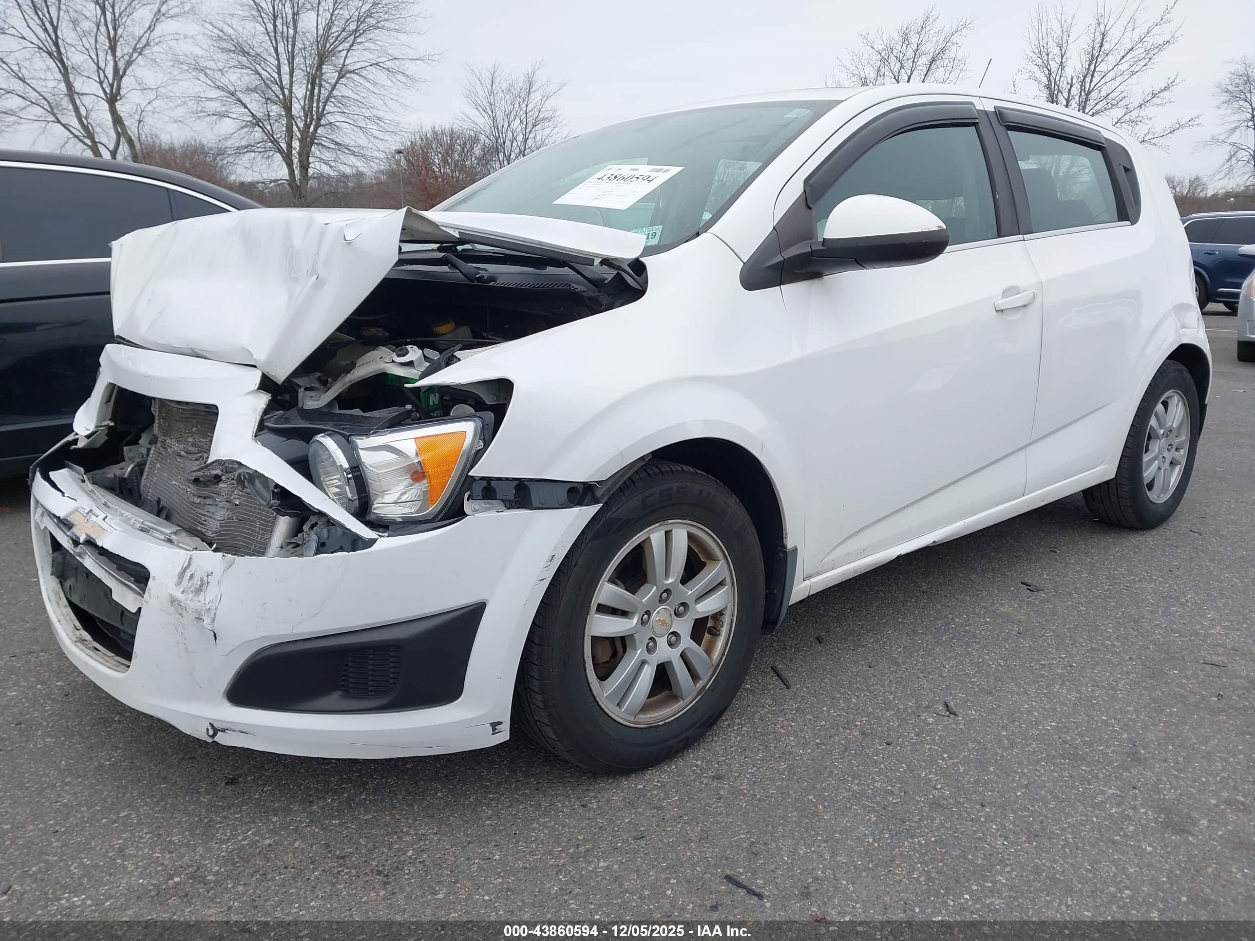 CHEVROLET SONIC image 2