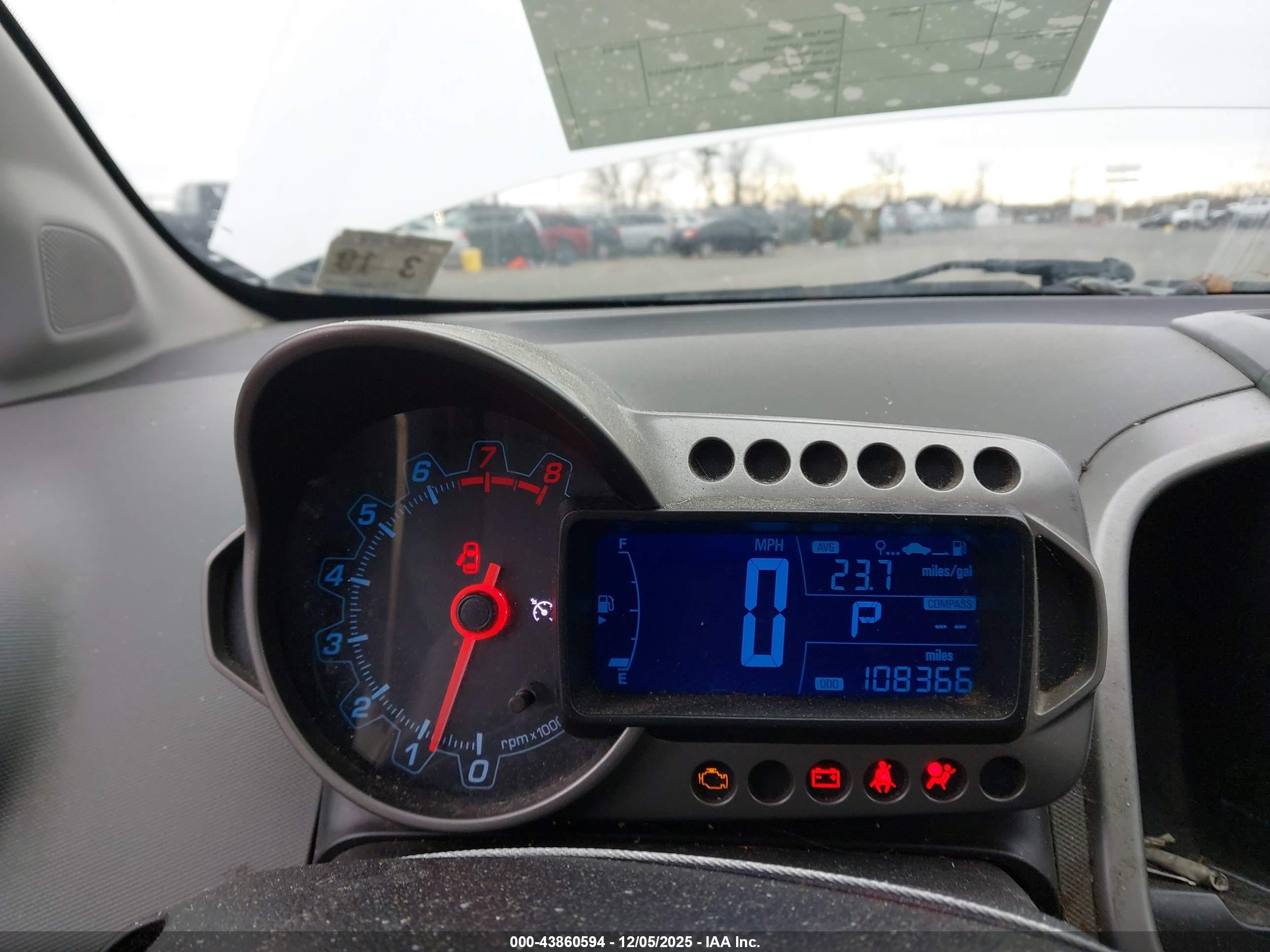CHEVROLET SONIC image 7