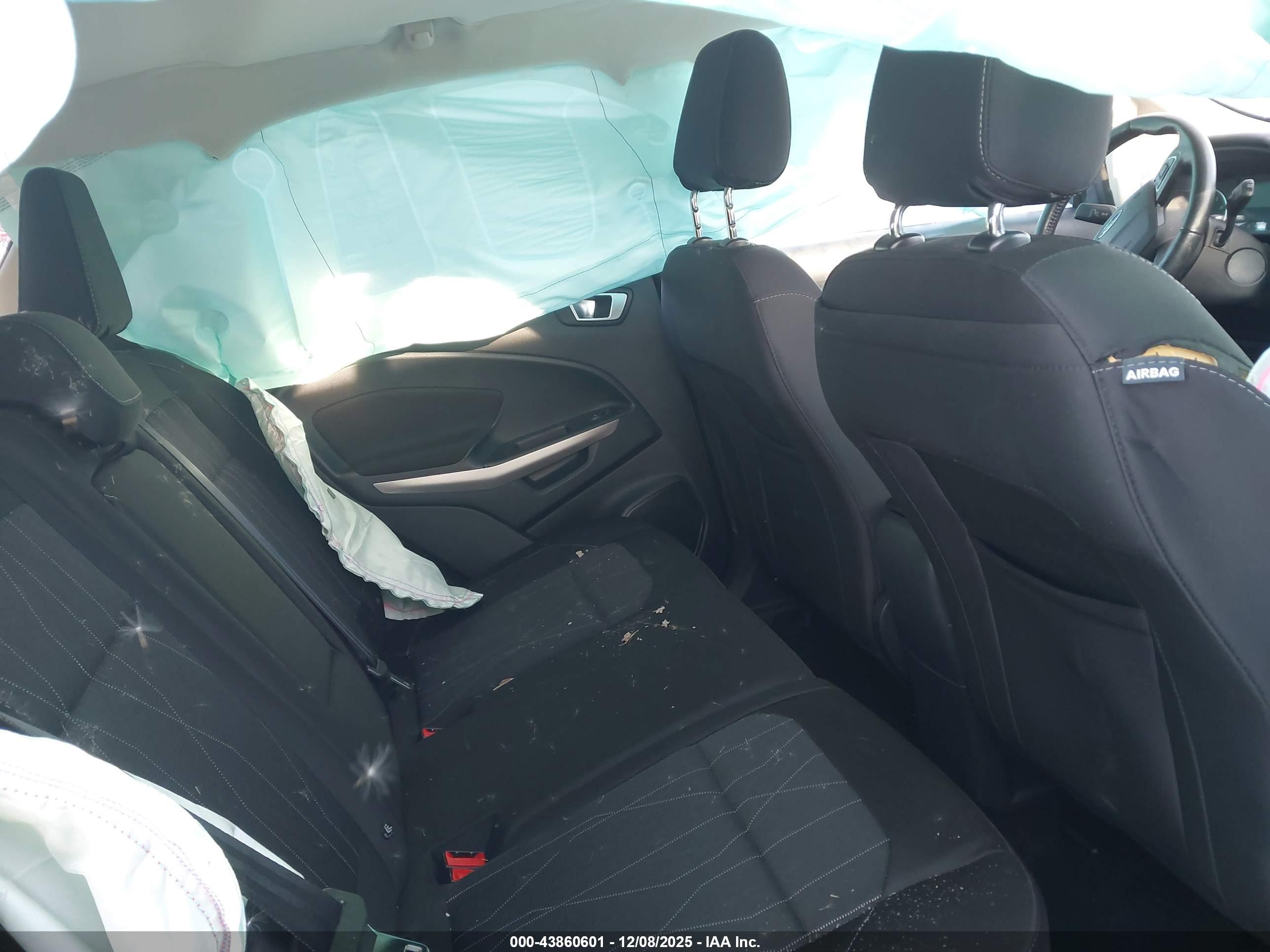 FORD ECOSPORT image 8