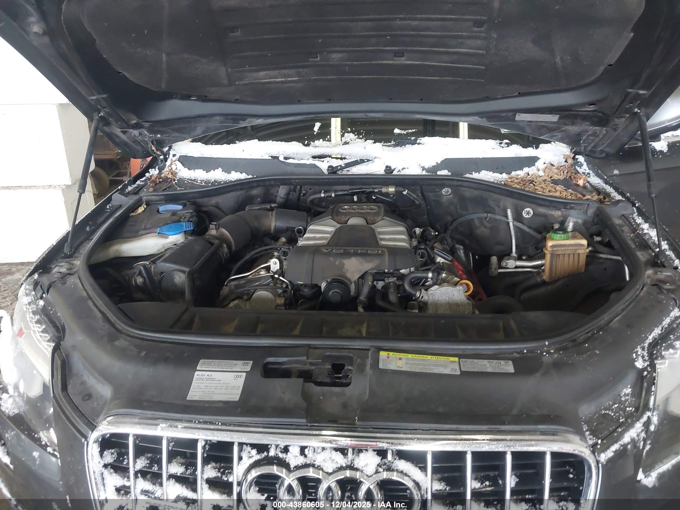 AUDI Q7 image 10