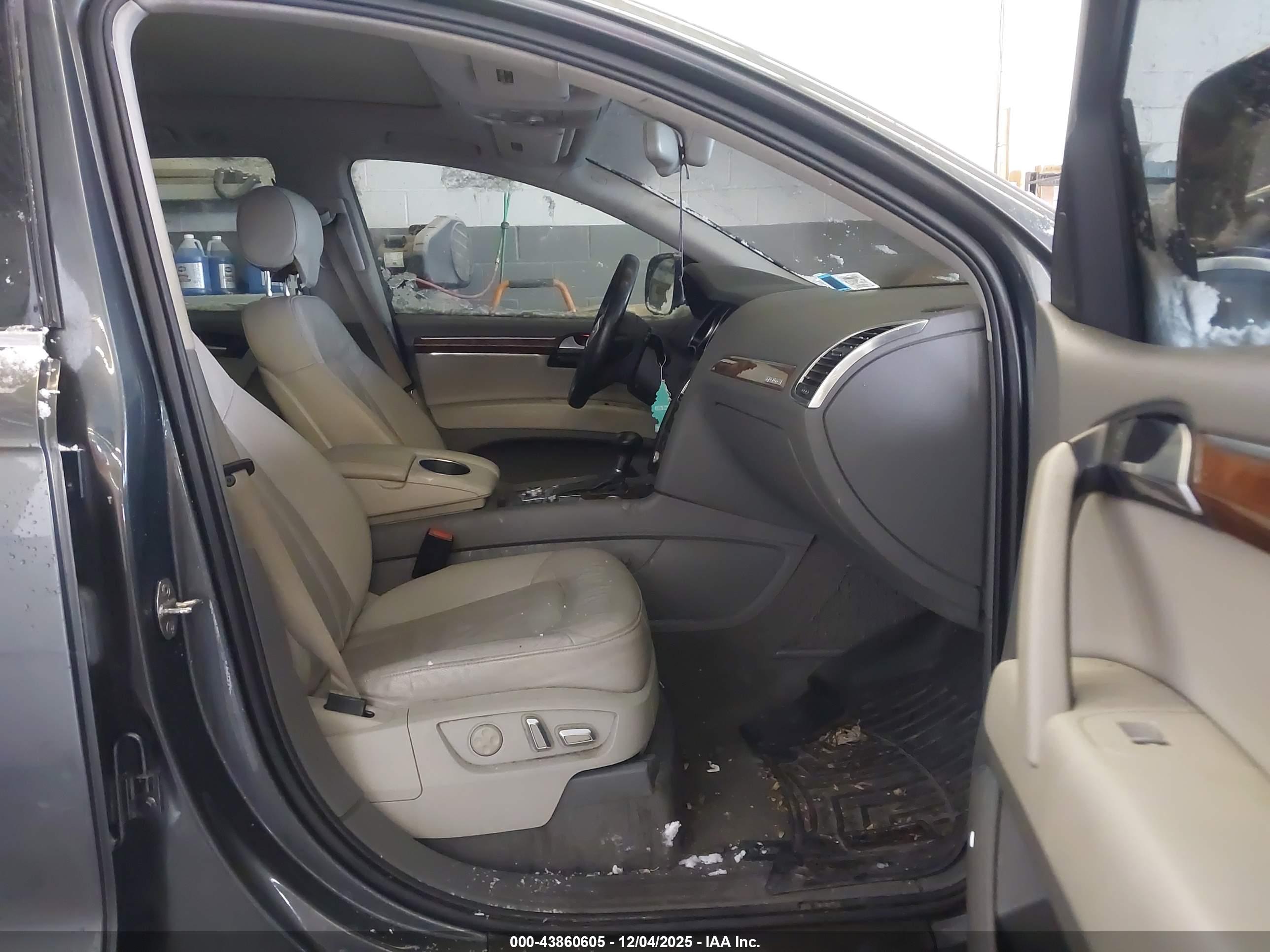 AUDI Q7 image 5