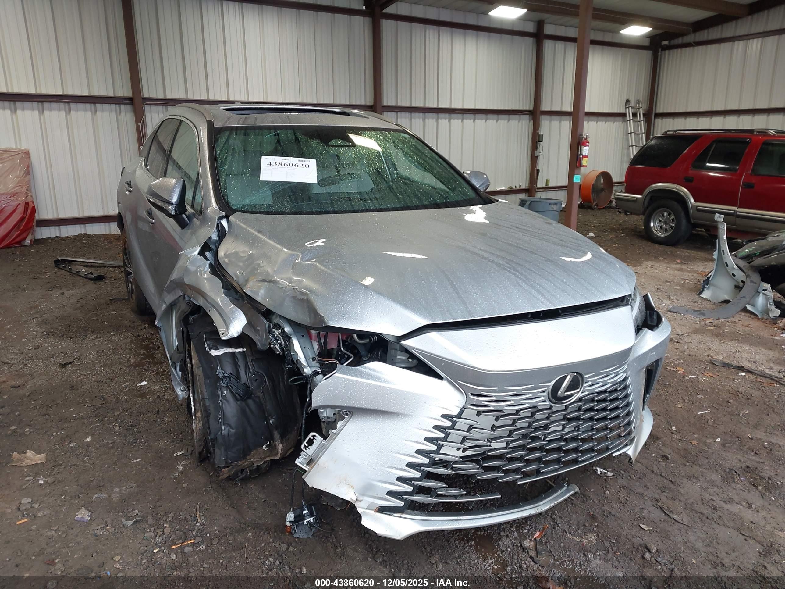 LEXUS RX image 6
