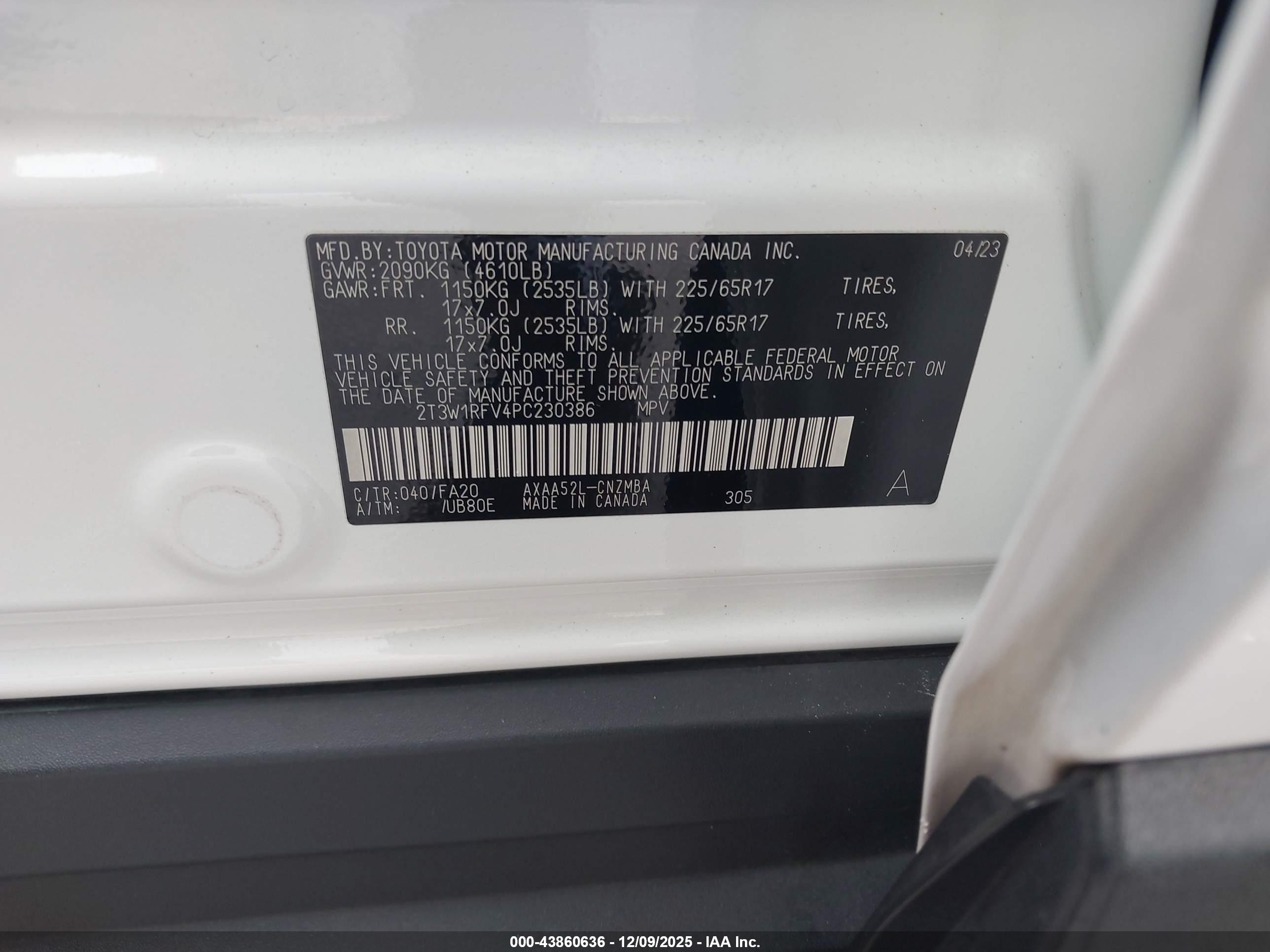 TOYOTA RAV4 image 9
