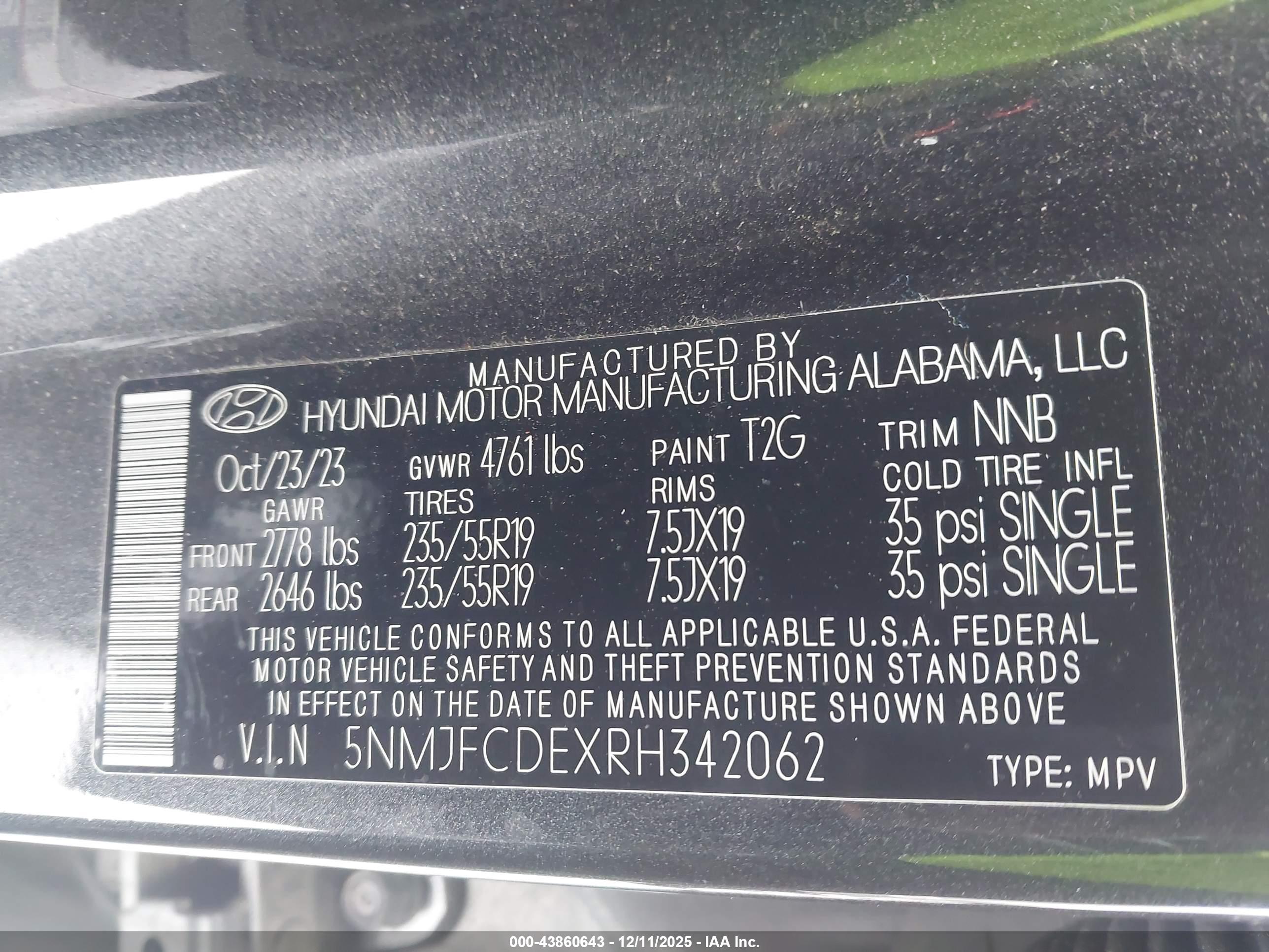 HYUNDAI TUCSON image 9