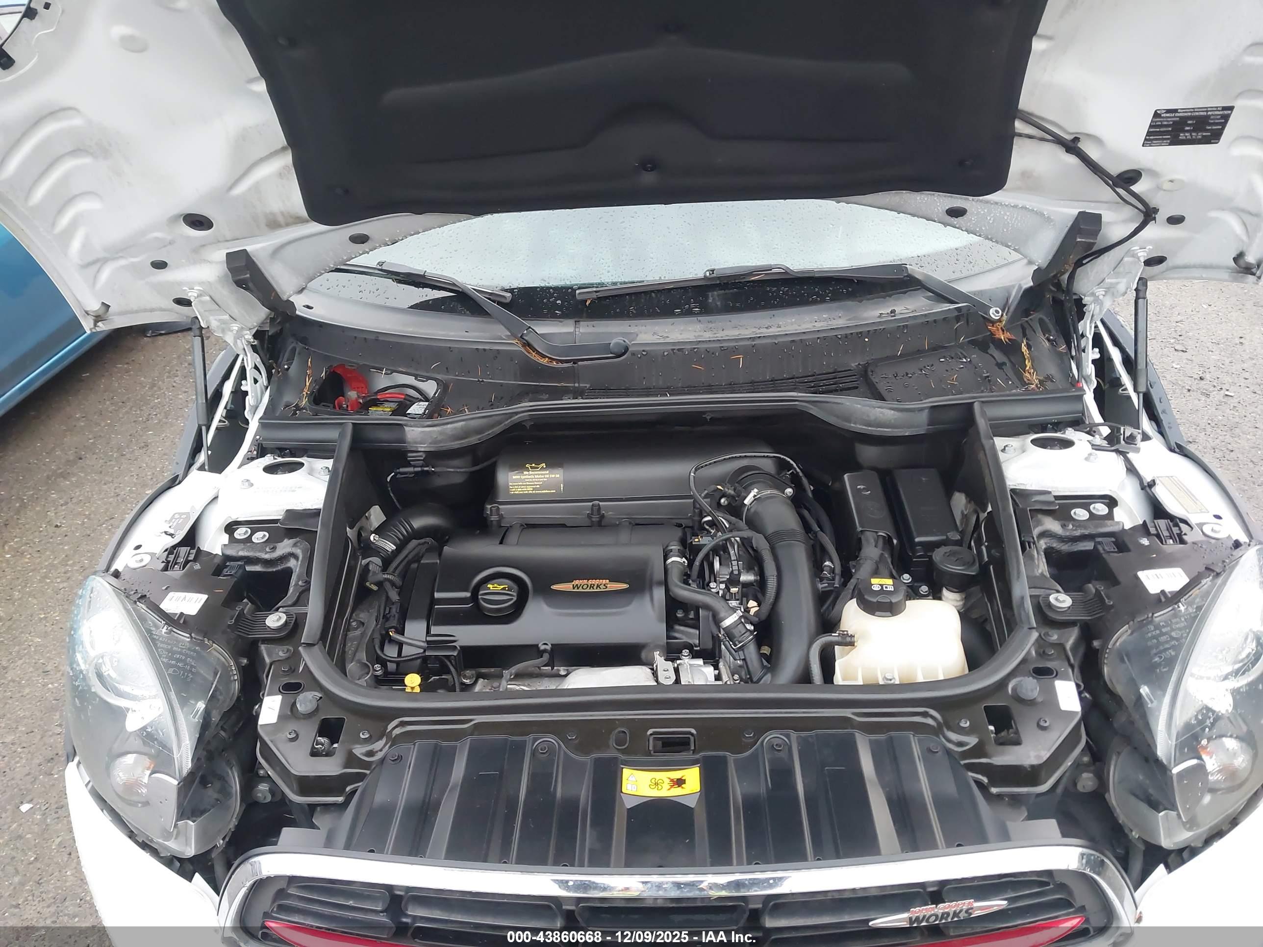 MINI COUNTRYMAN image 10