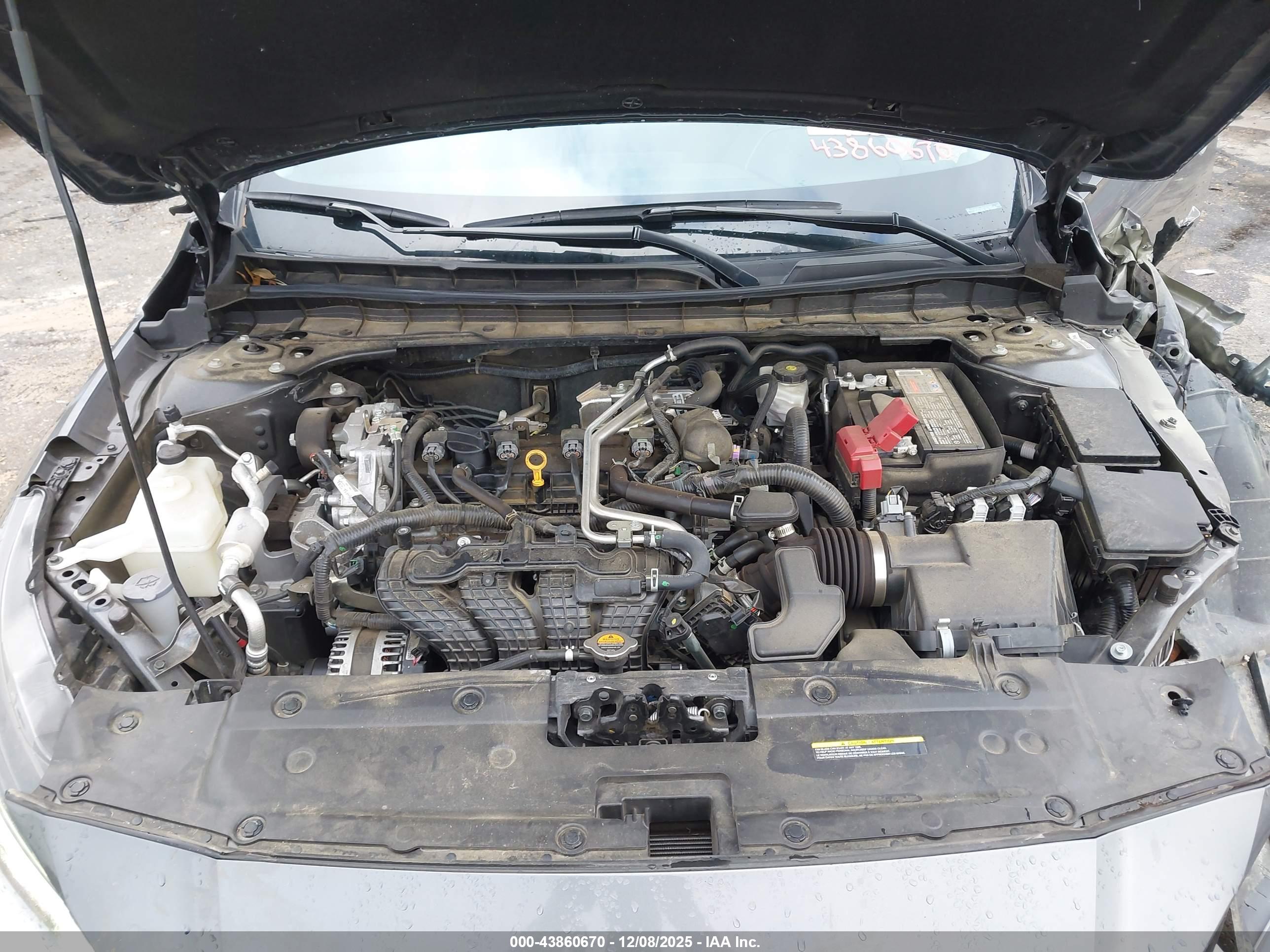 NISSAN ALTIMA image 10