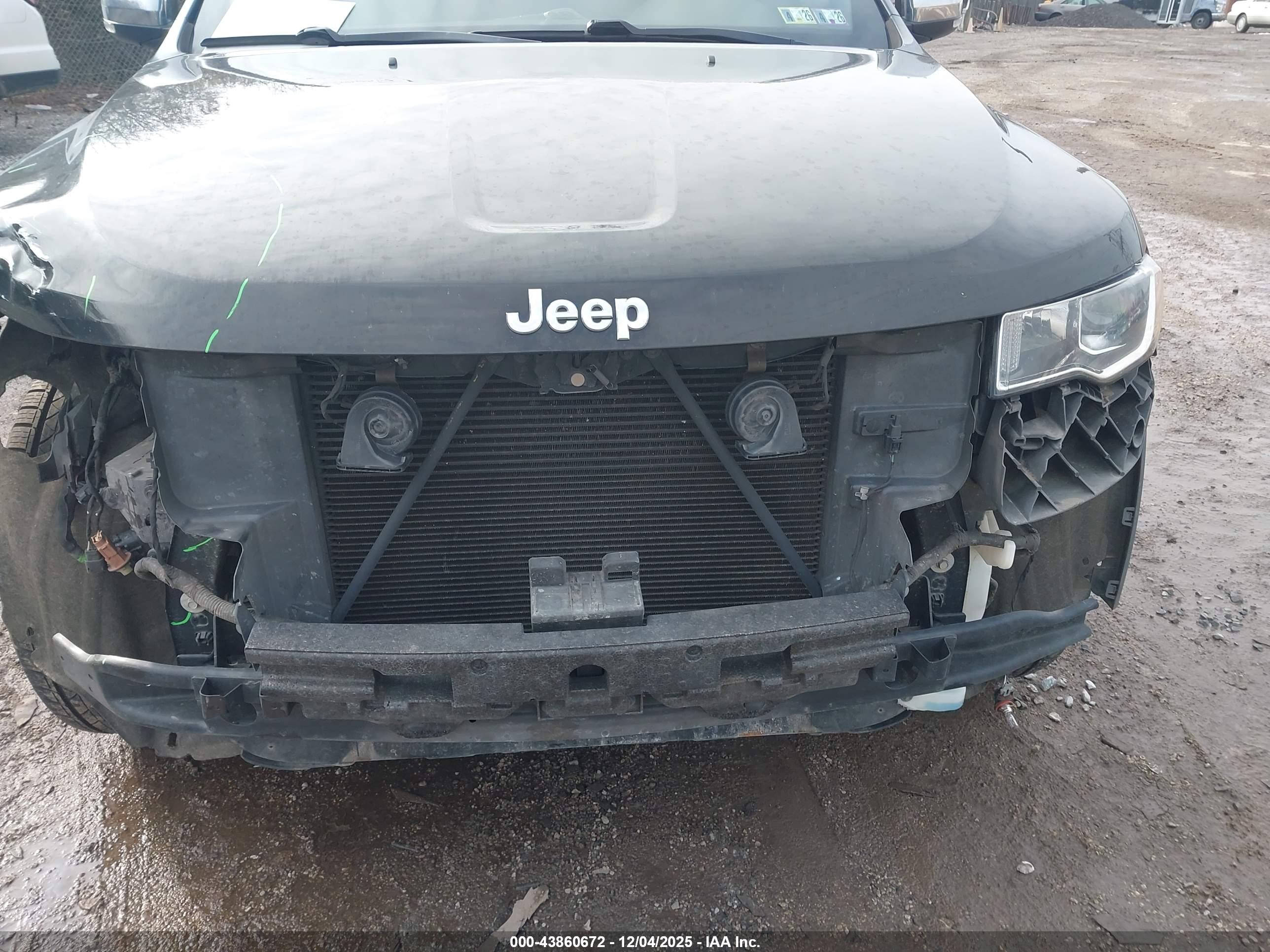 JEEP GRAND image 6