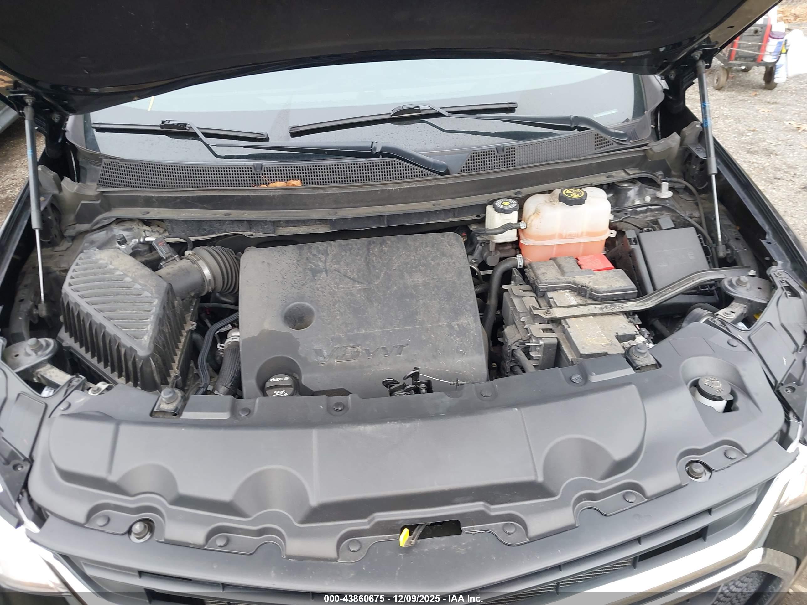 CHEVROLET TRAVERSE image 10