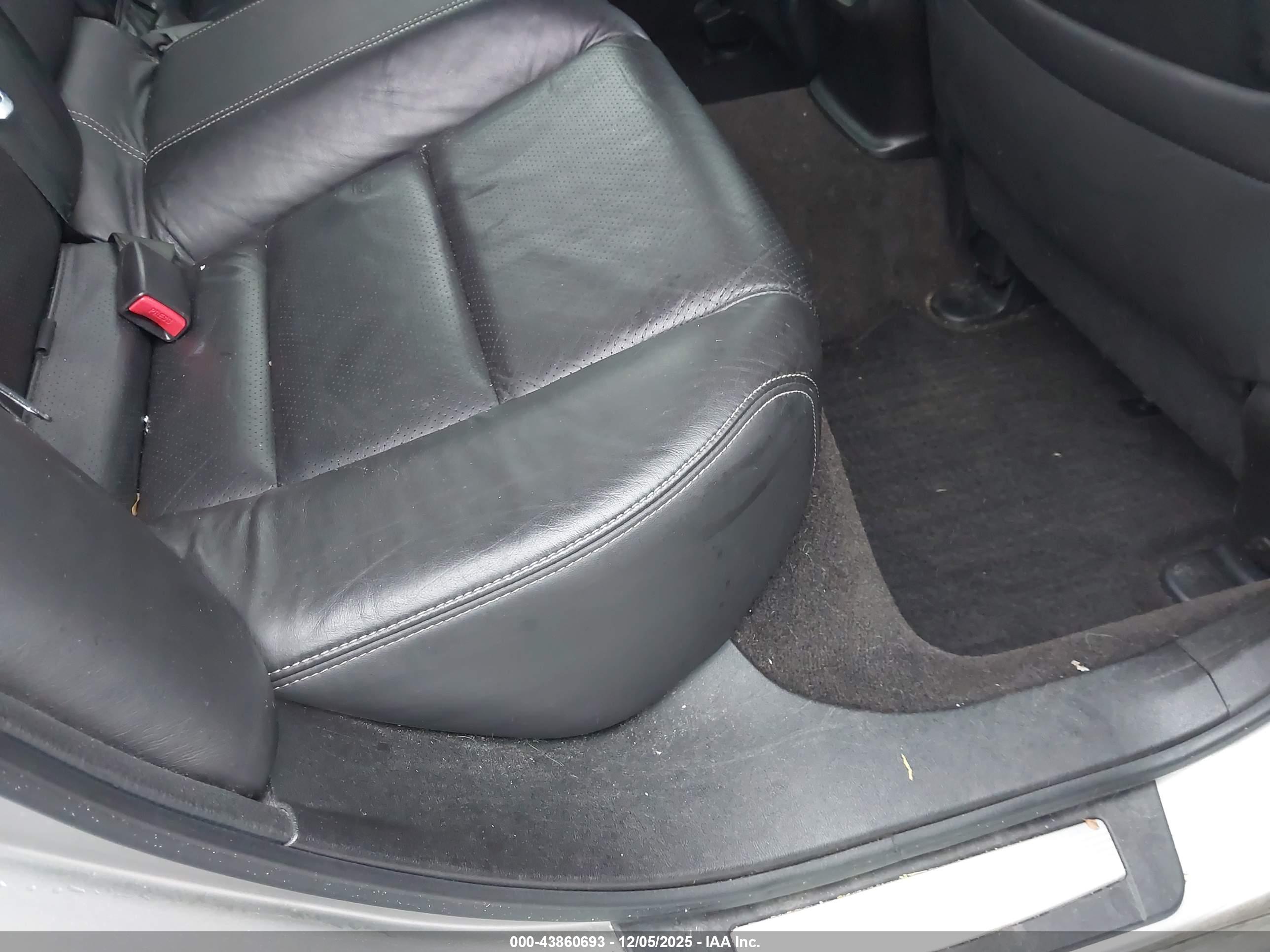 ACURA TL image 8
