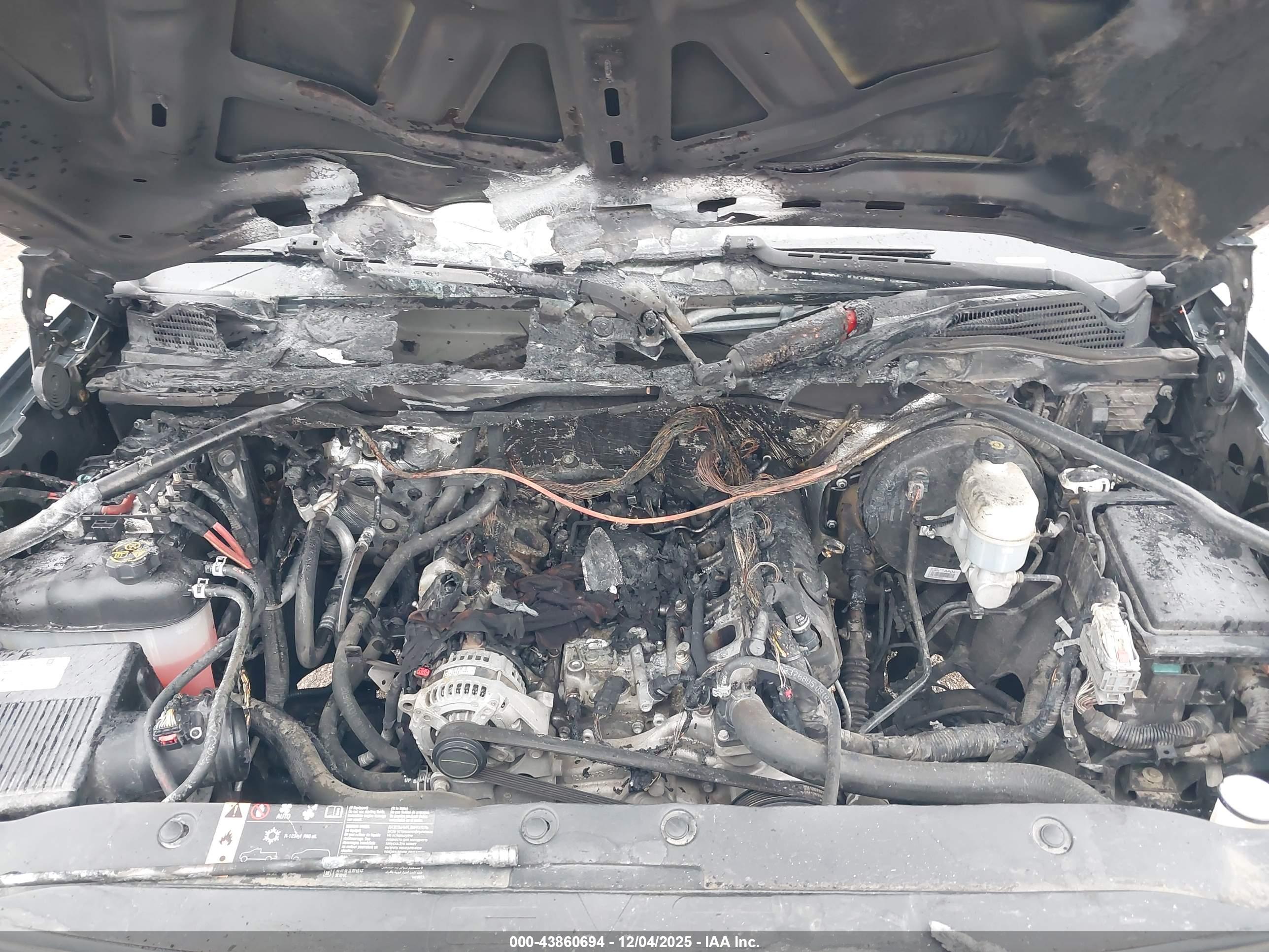 GMC SIERRA image 10
