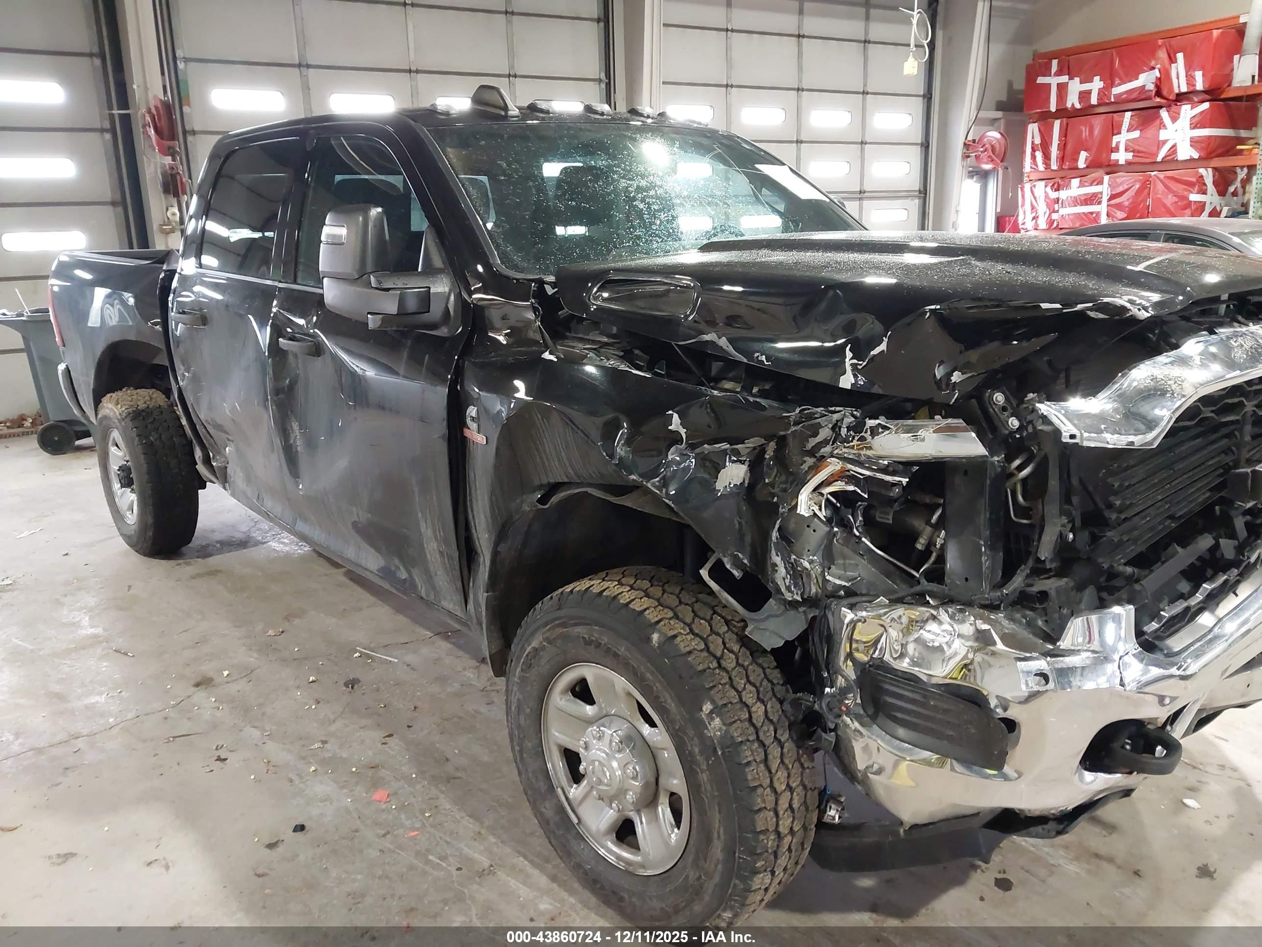 RAM 2500 image 6