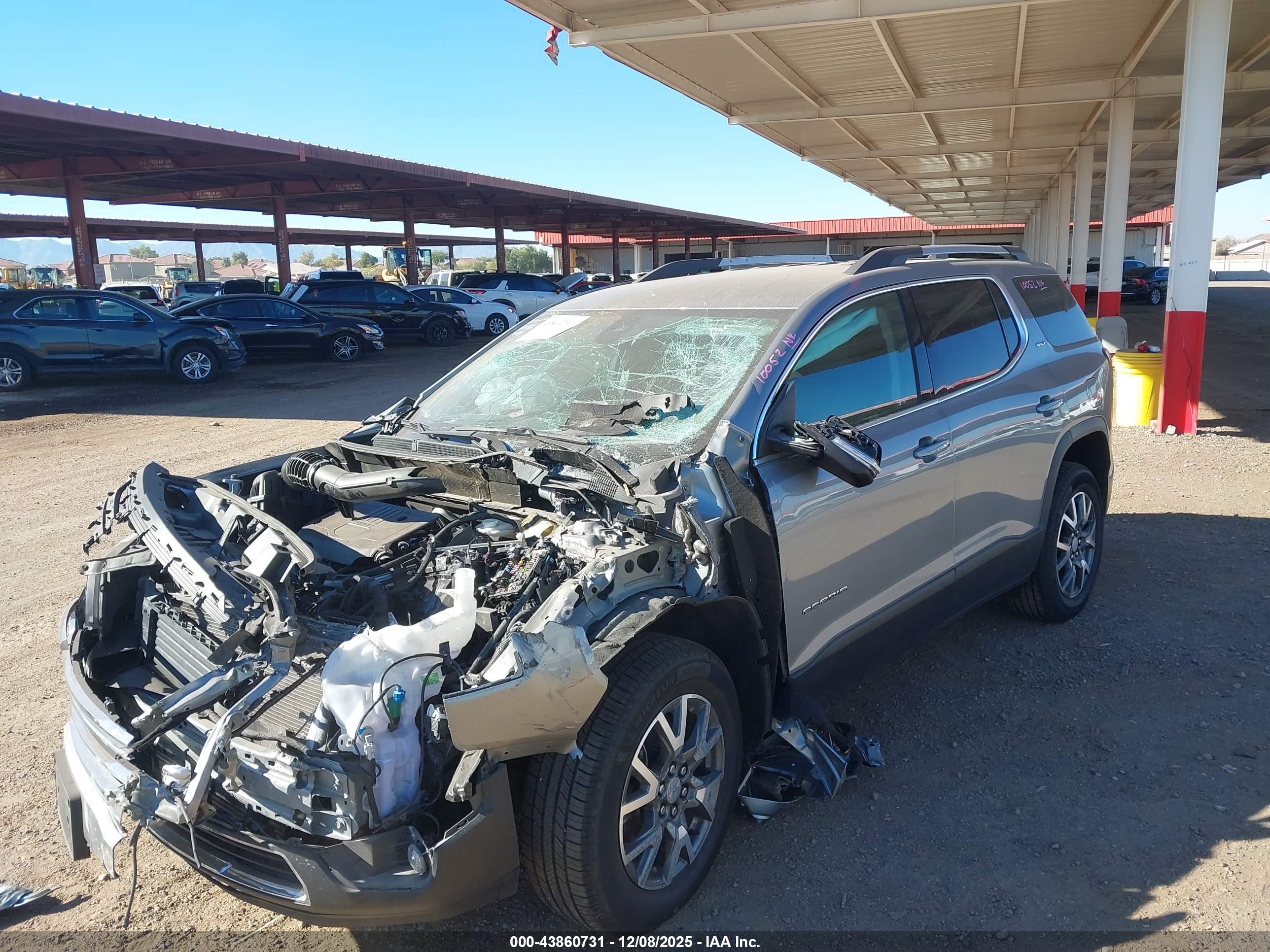 GMC ACADIA image 6