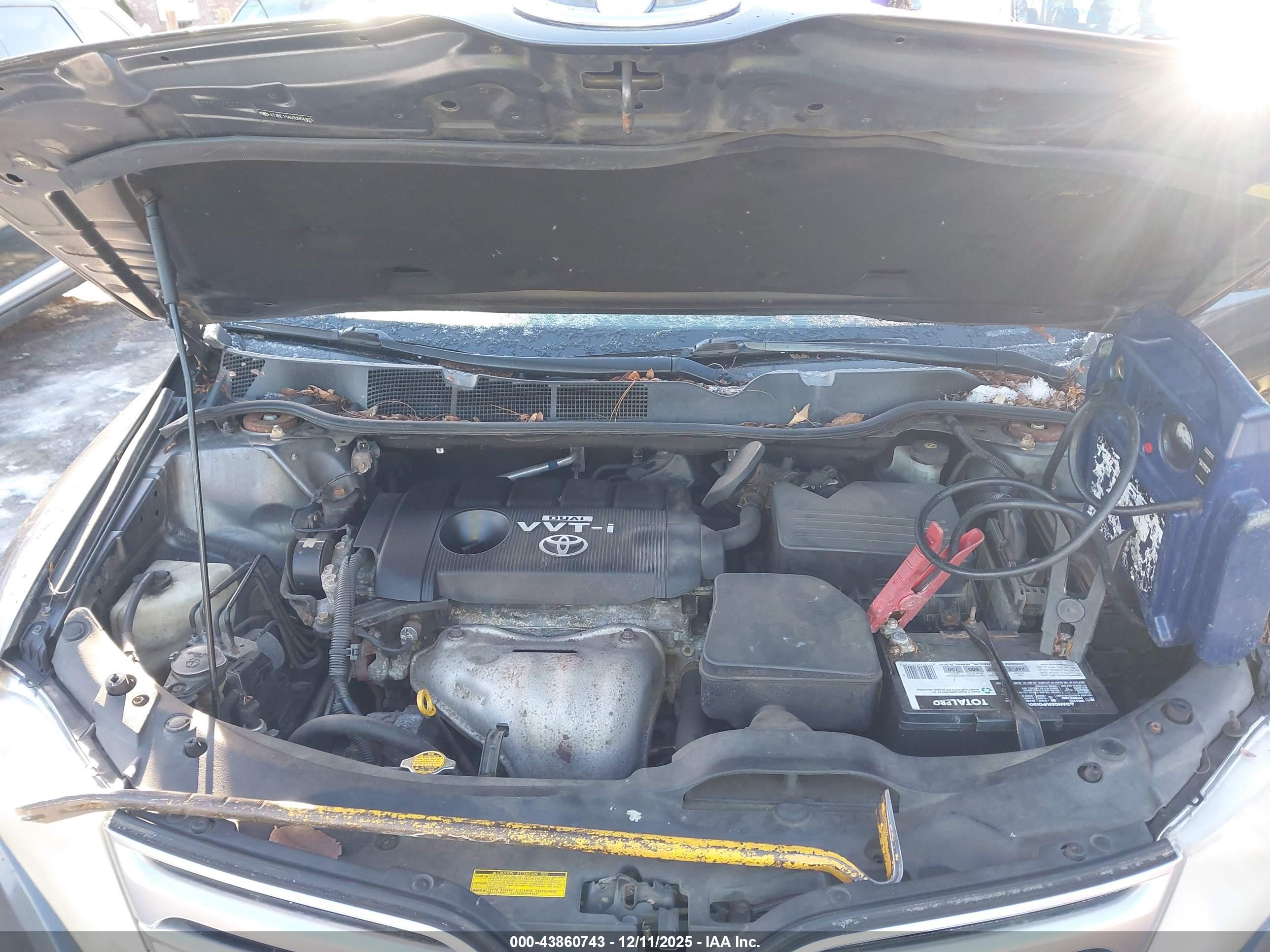 TOYOTA VENZA image 10