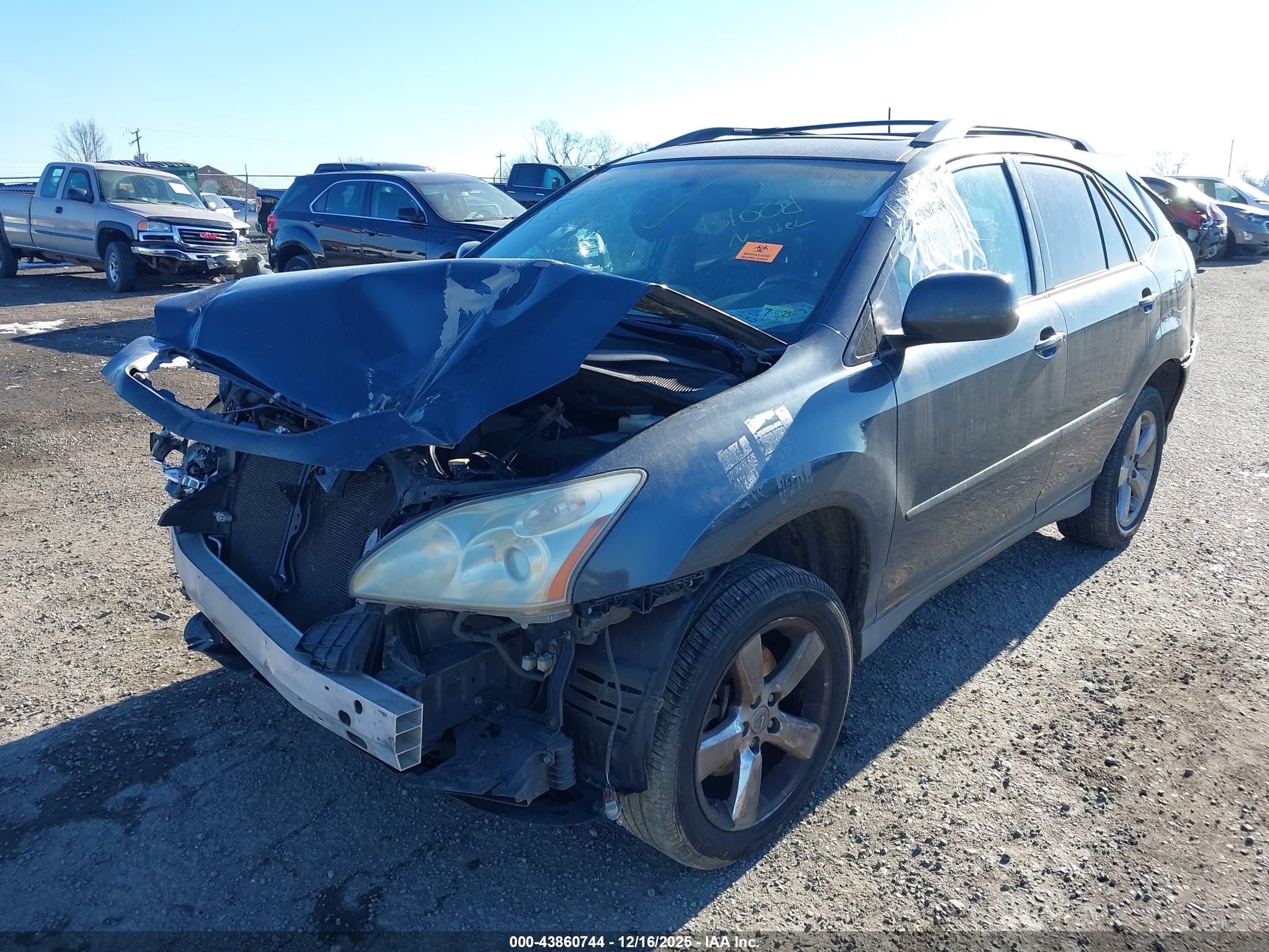 LEXUS RX image 6