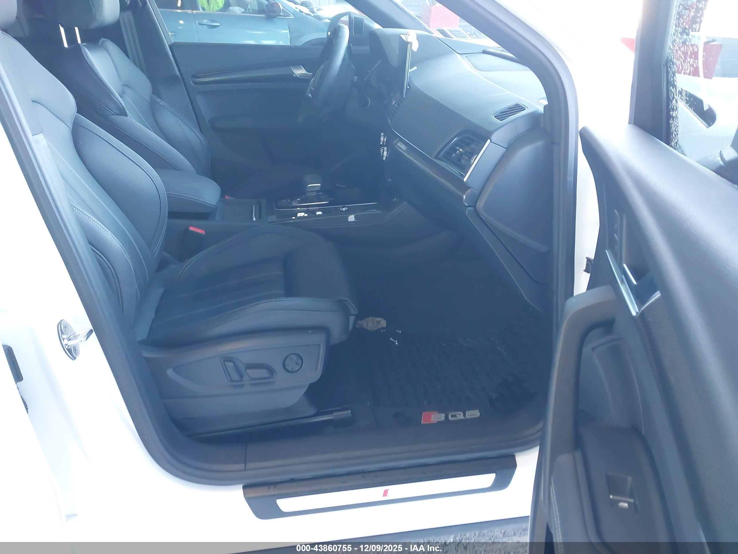 AUDI SQ5 image 5