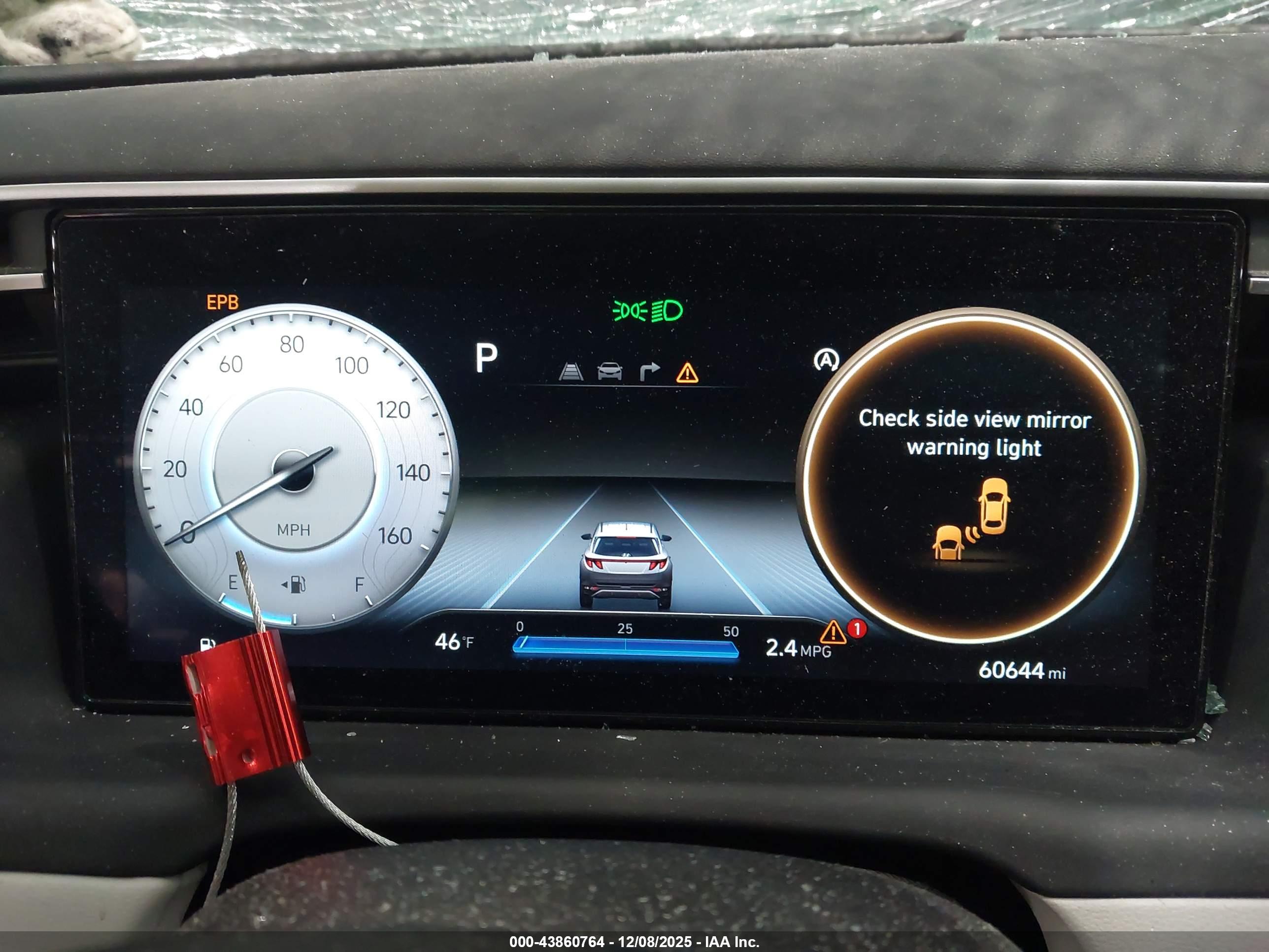 HYUNDAI TUCSON image 7