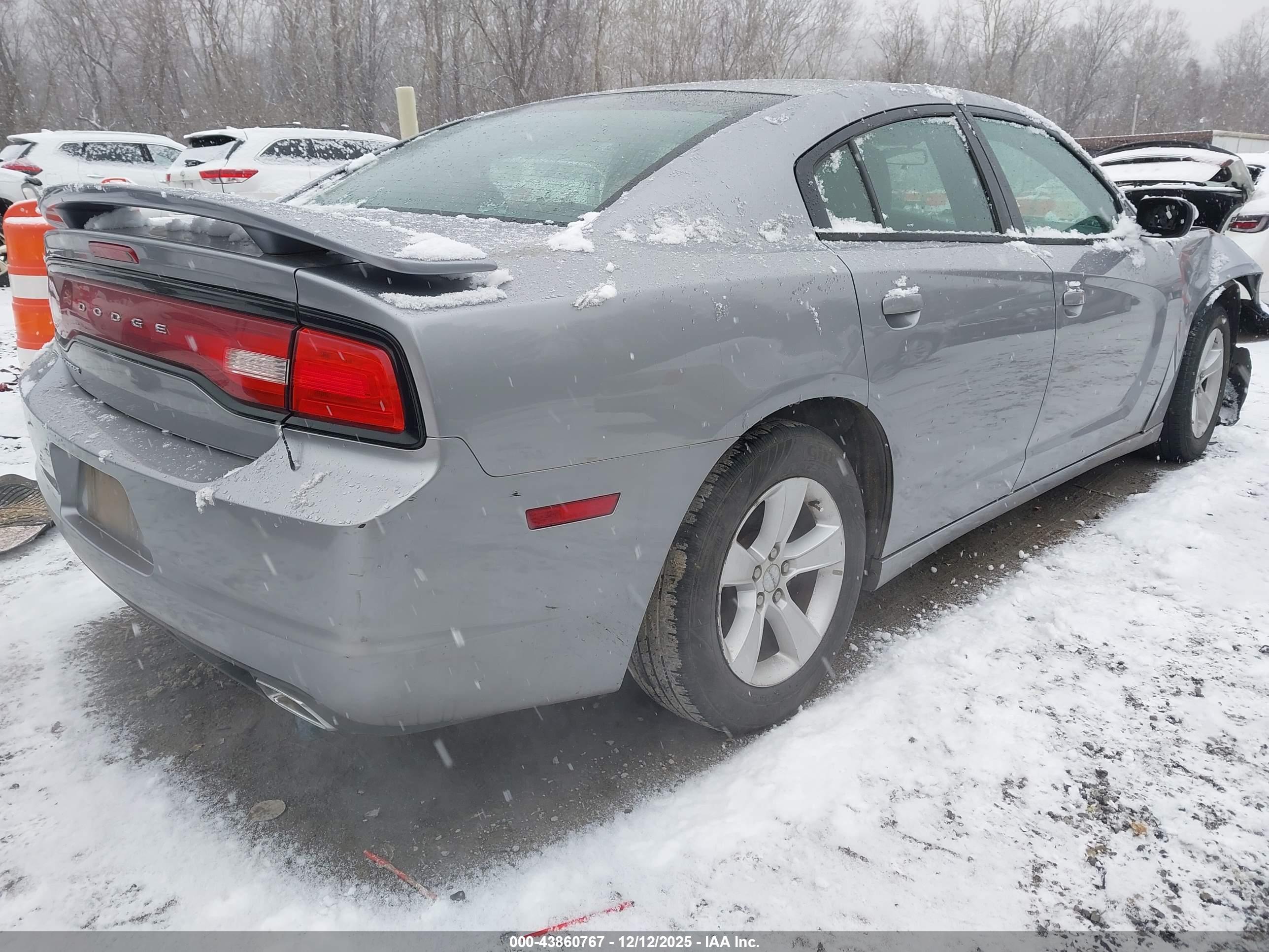 DODGE CHARGER image 4