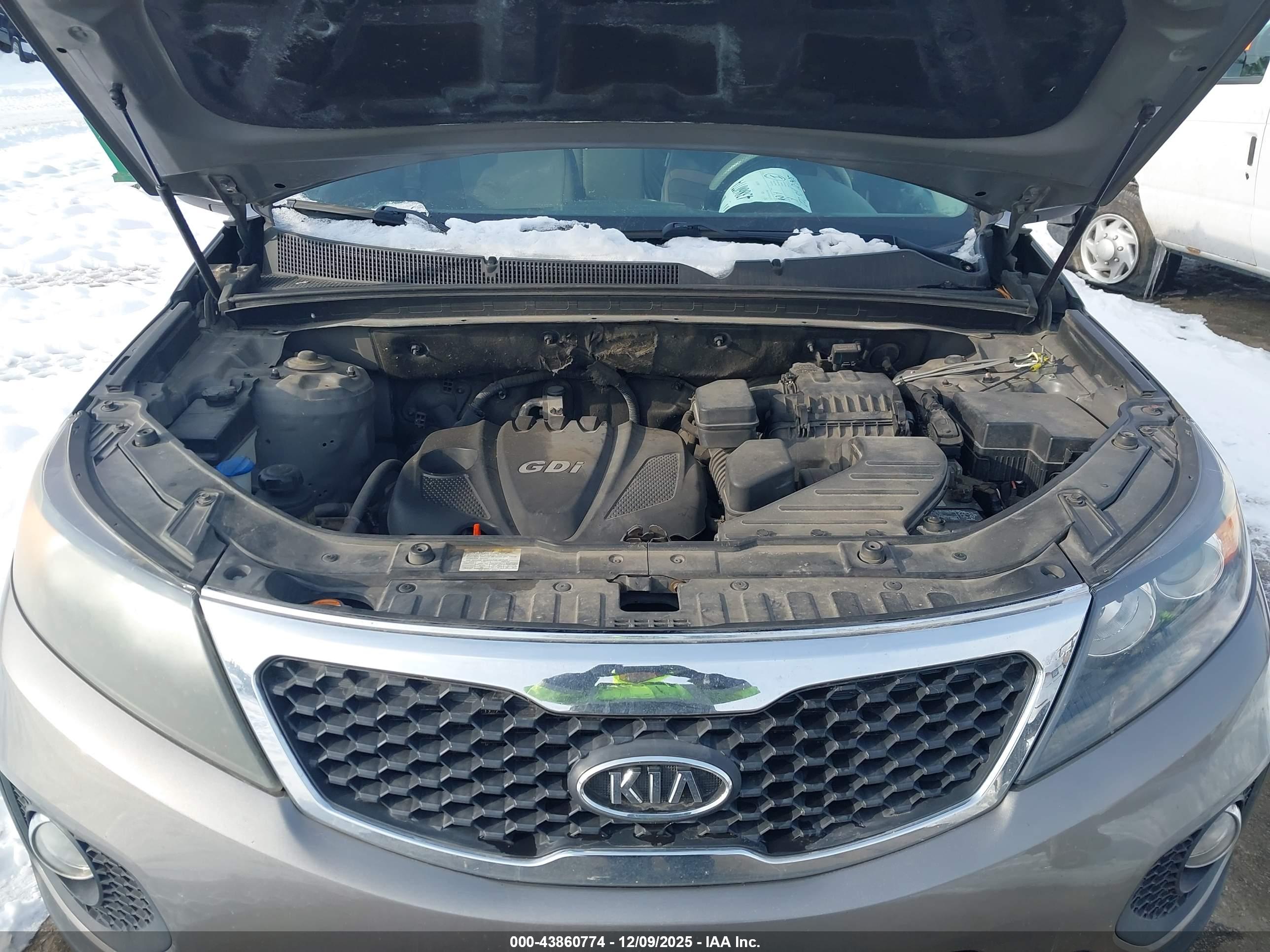 KIA SORENTO image 10