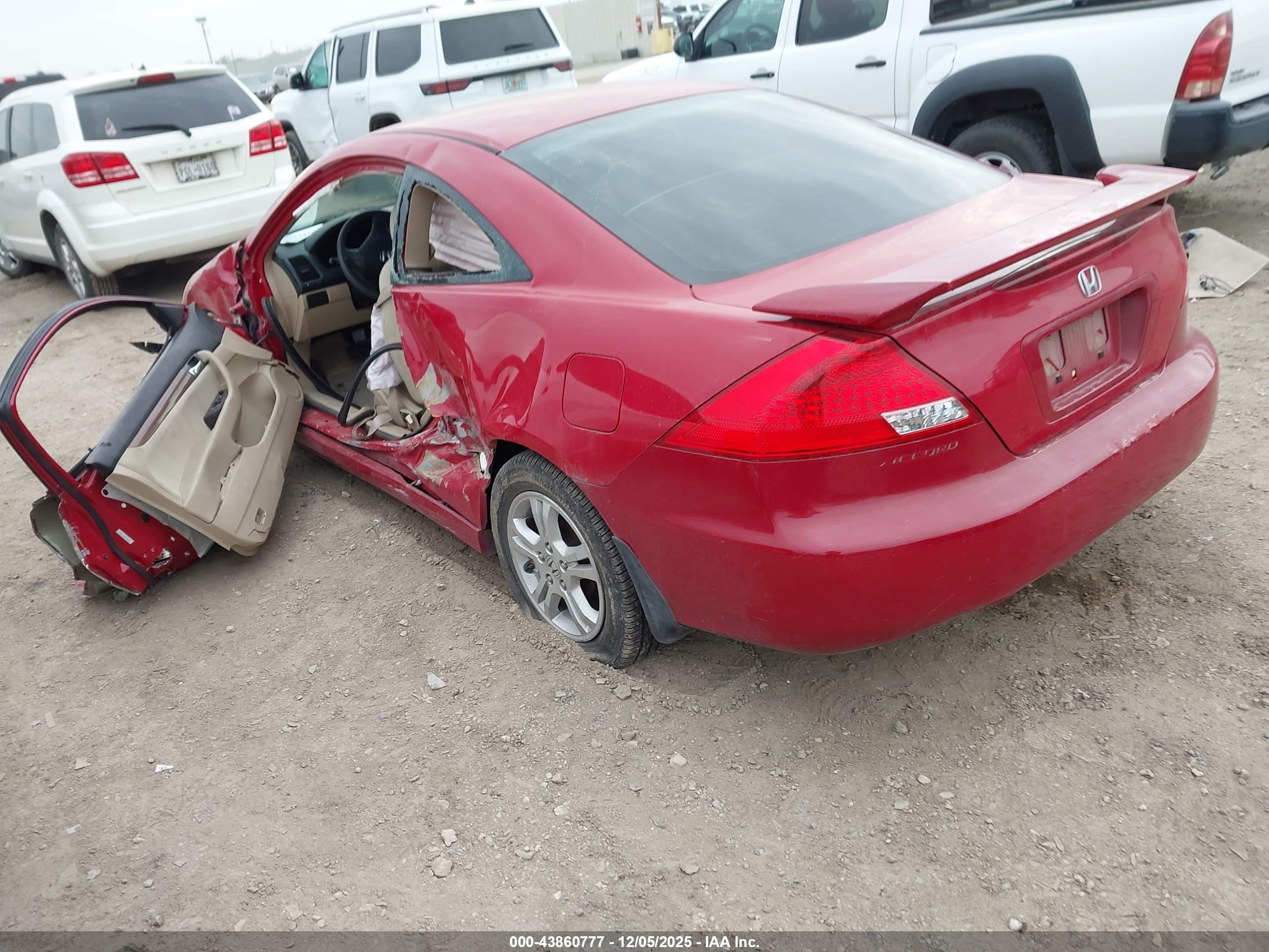 HONDA ACCORD image 3