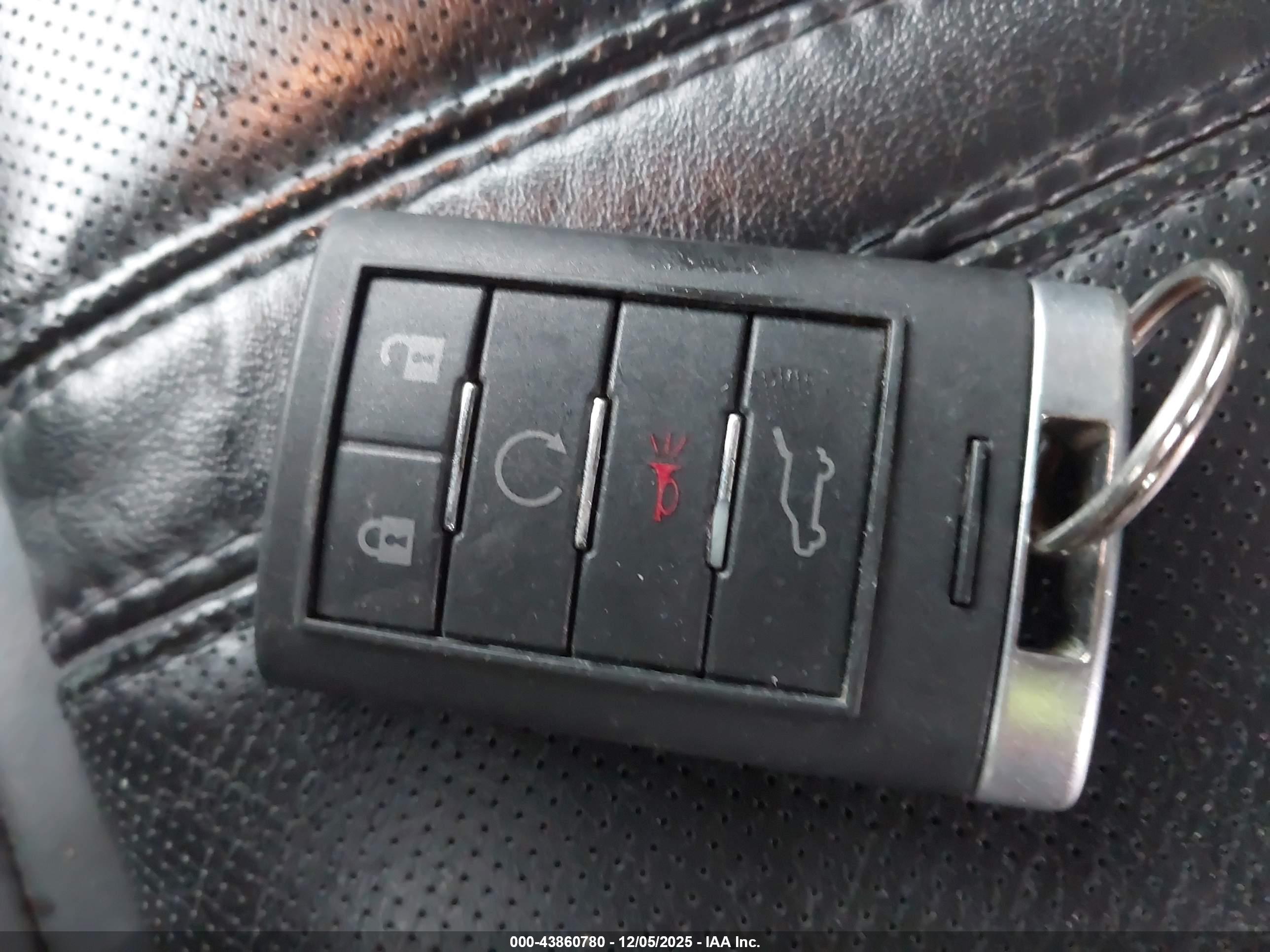 CADILLAC SRX image 11