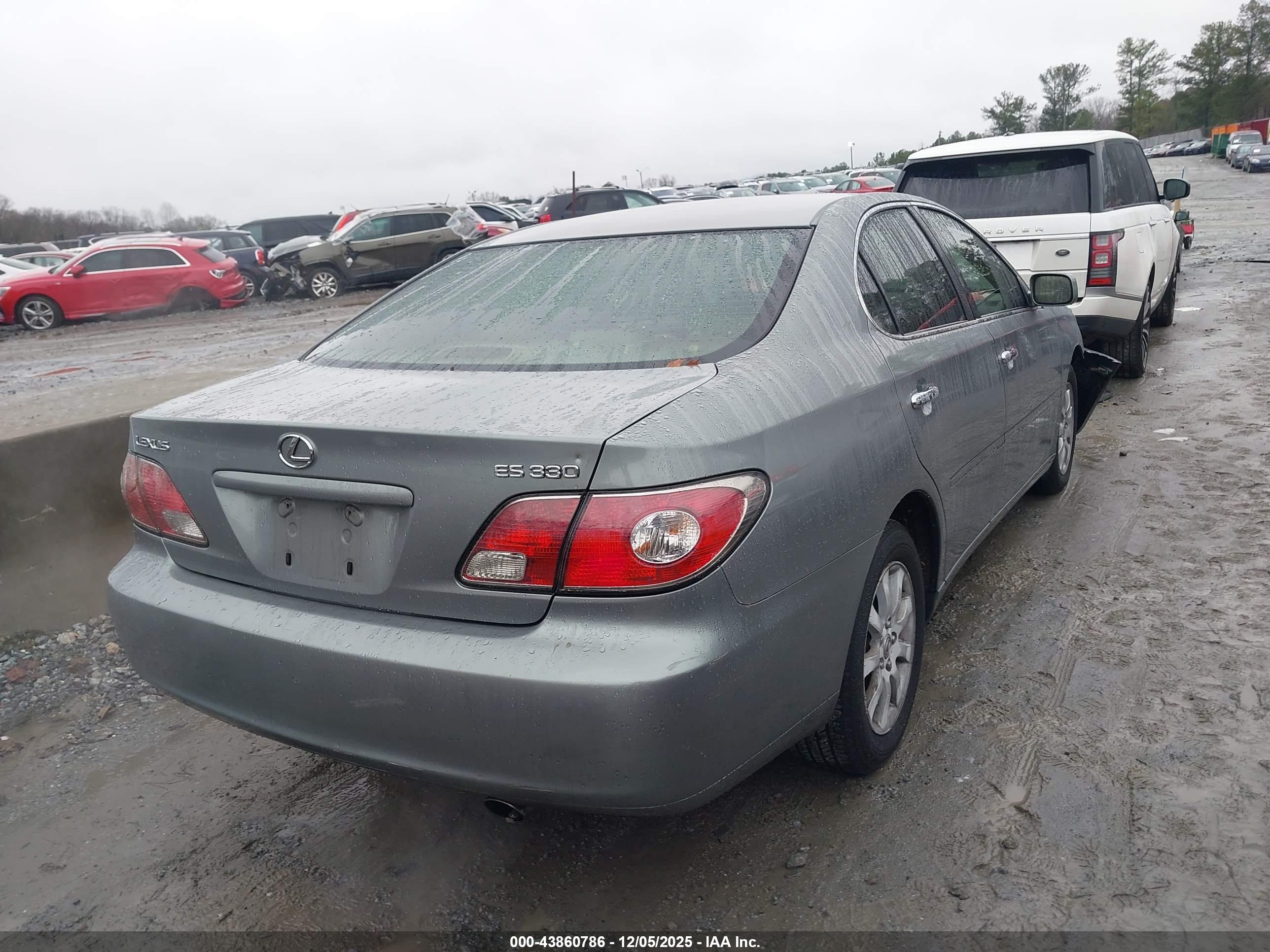 LEXUS ES image 4
