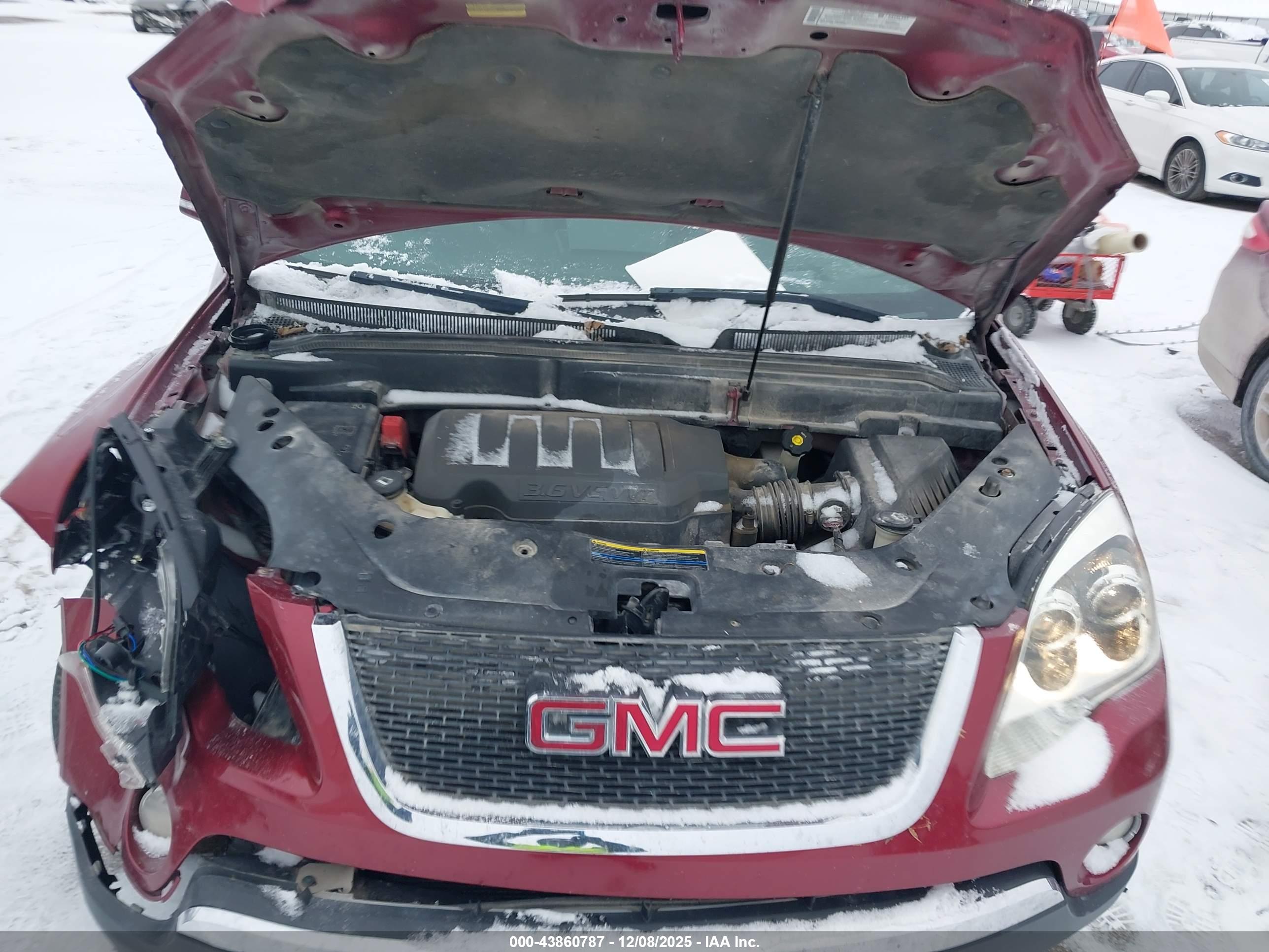 GMC ACADIA image 10