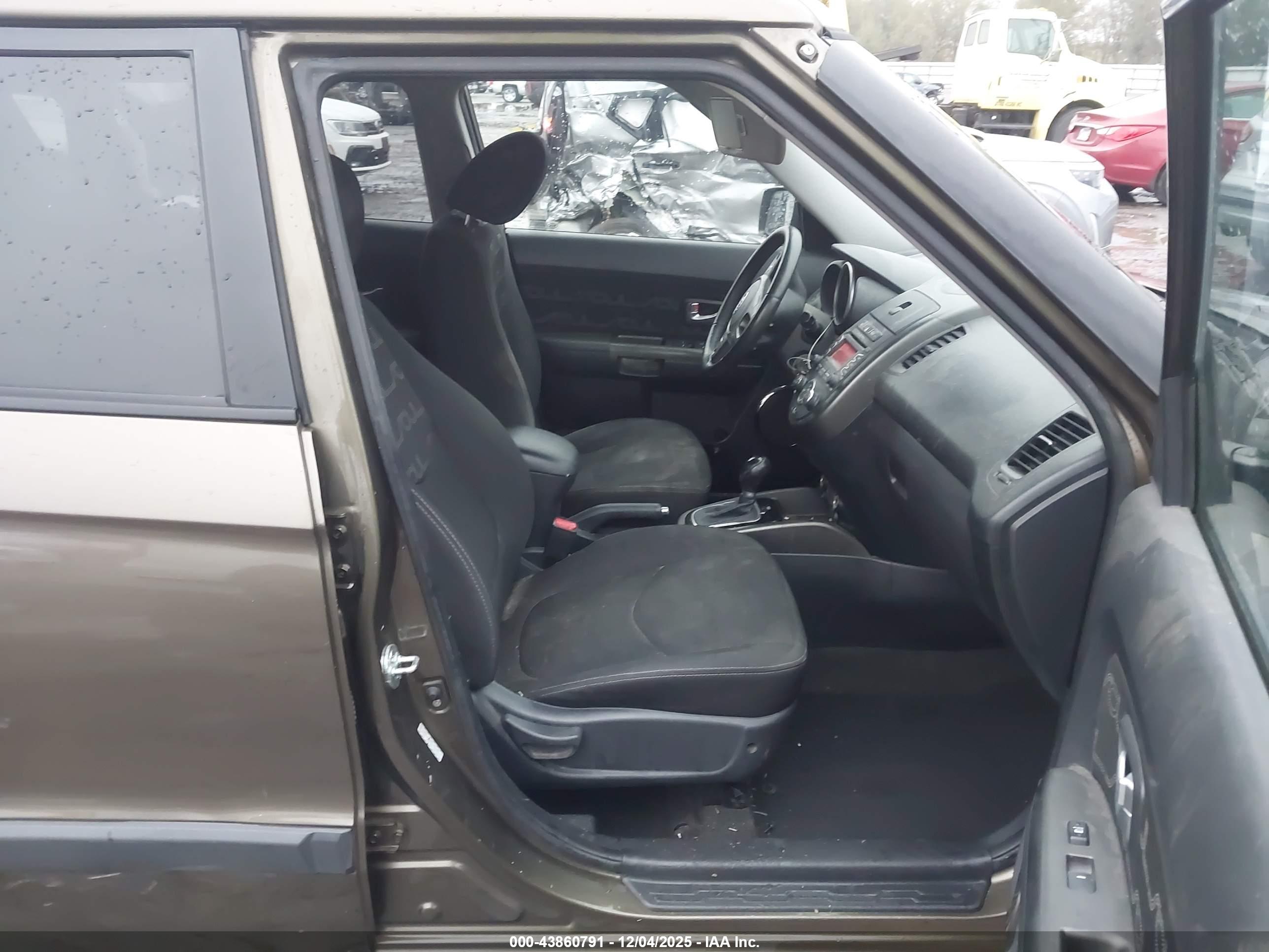 KIA SOUL image 5