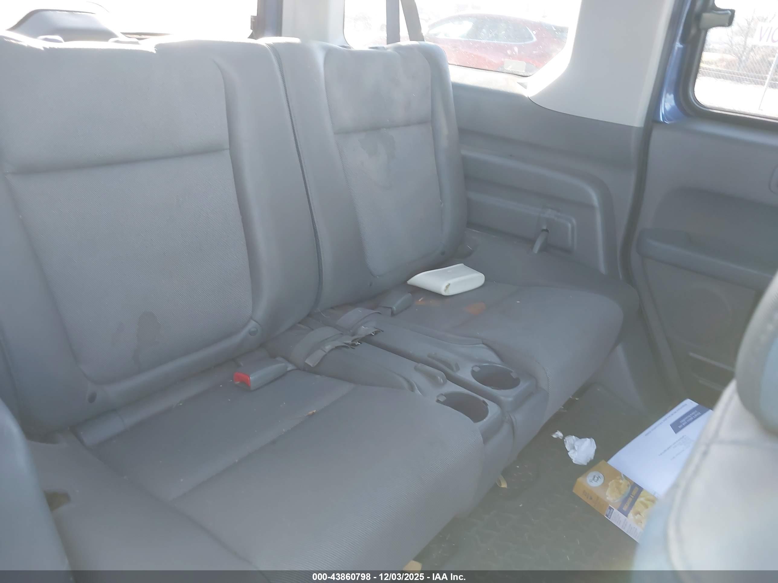 HONDA ELEMENT image 8