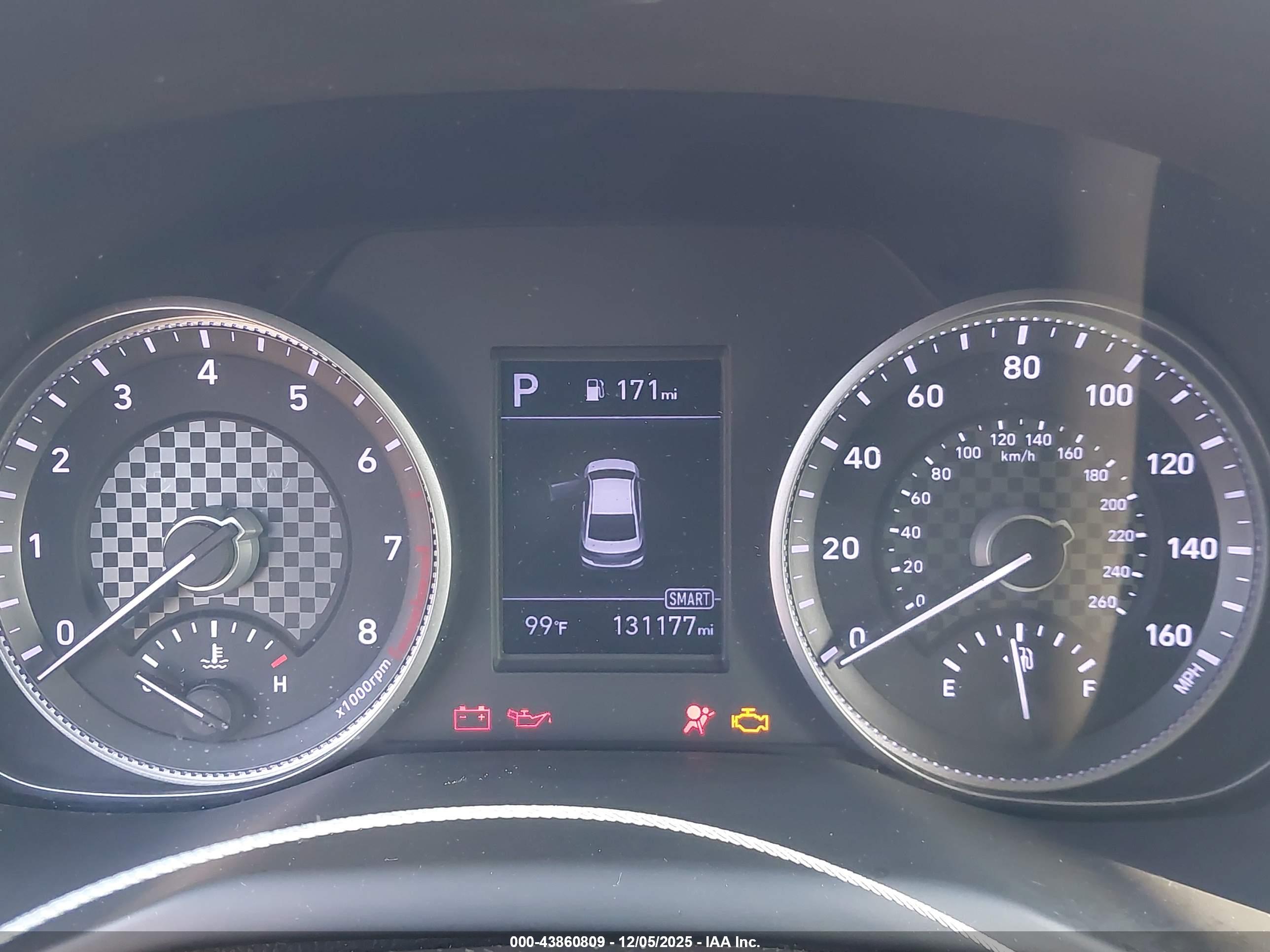 HYUNDAI ELANTRA image 7
