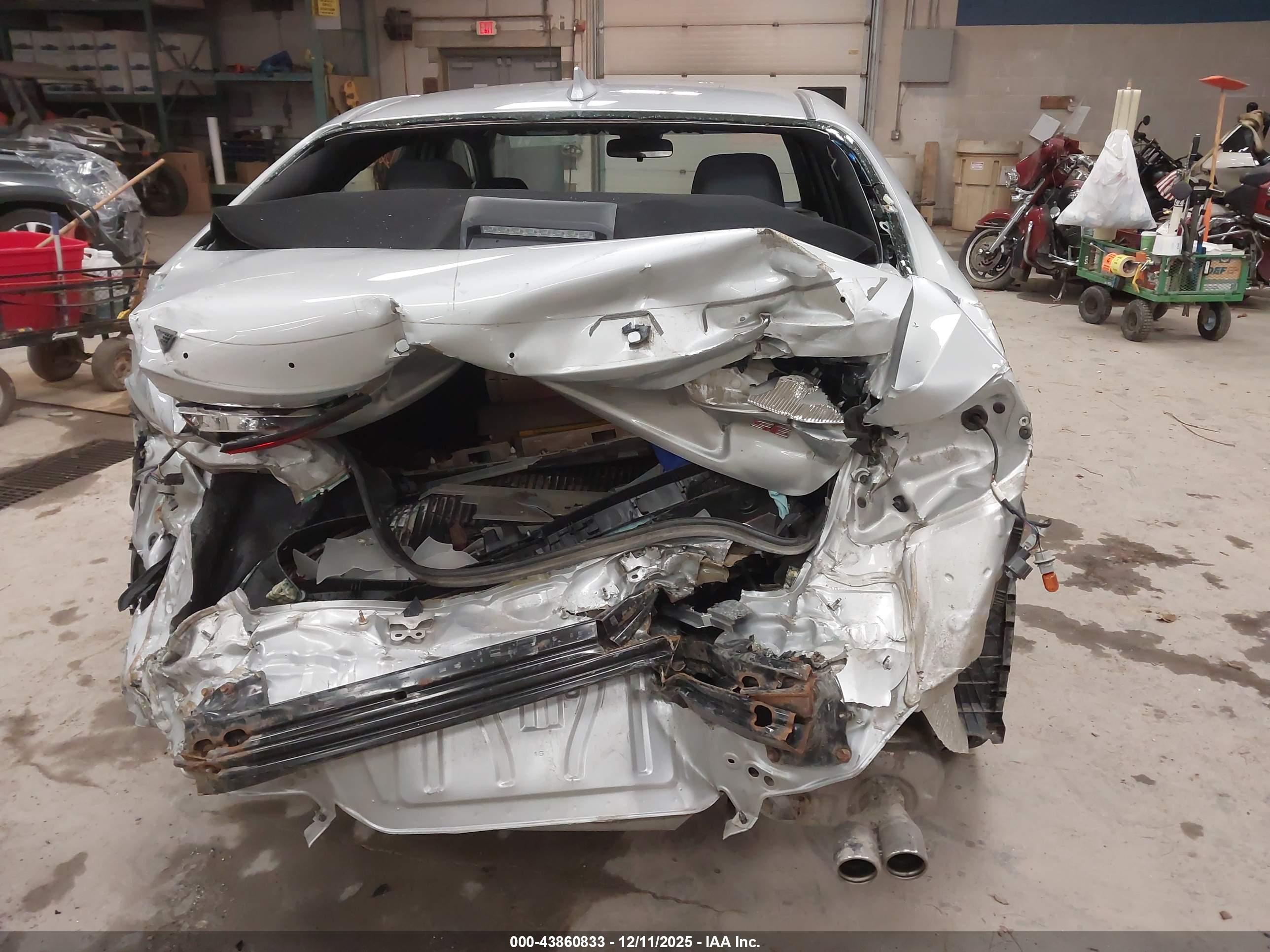 TOYOTA COROLLA image 6