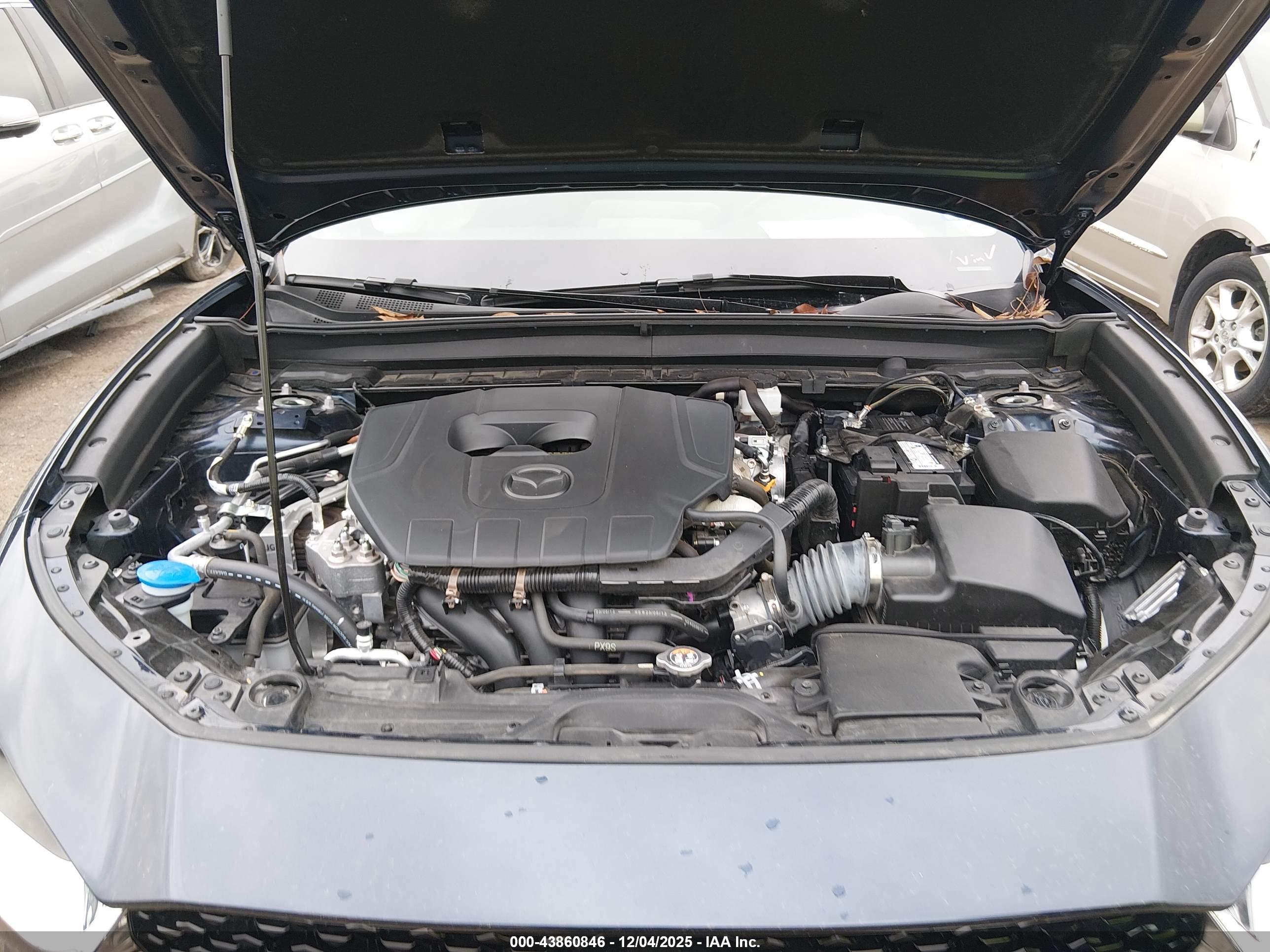 MAZDA CX-30 image 10