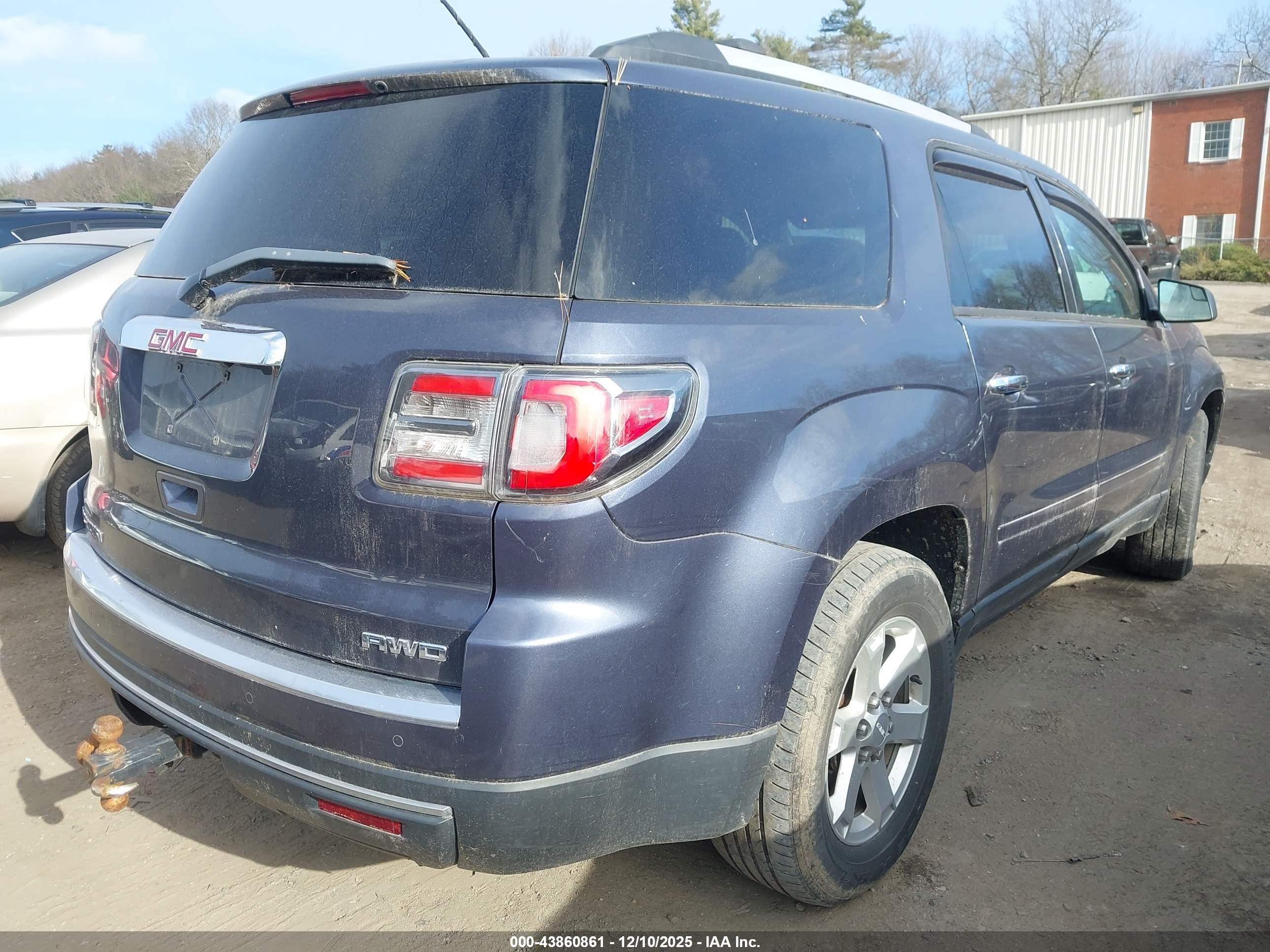 GMC ACADIA image 4