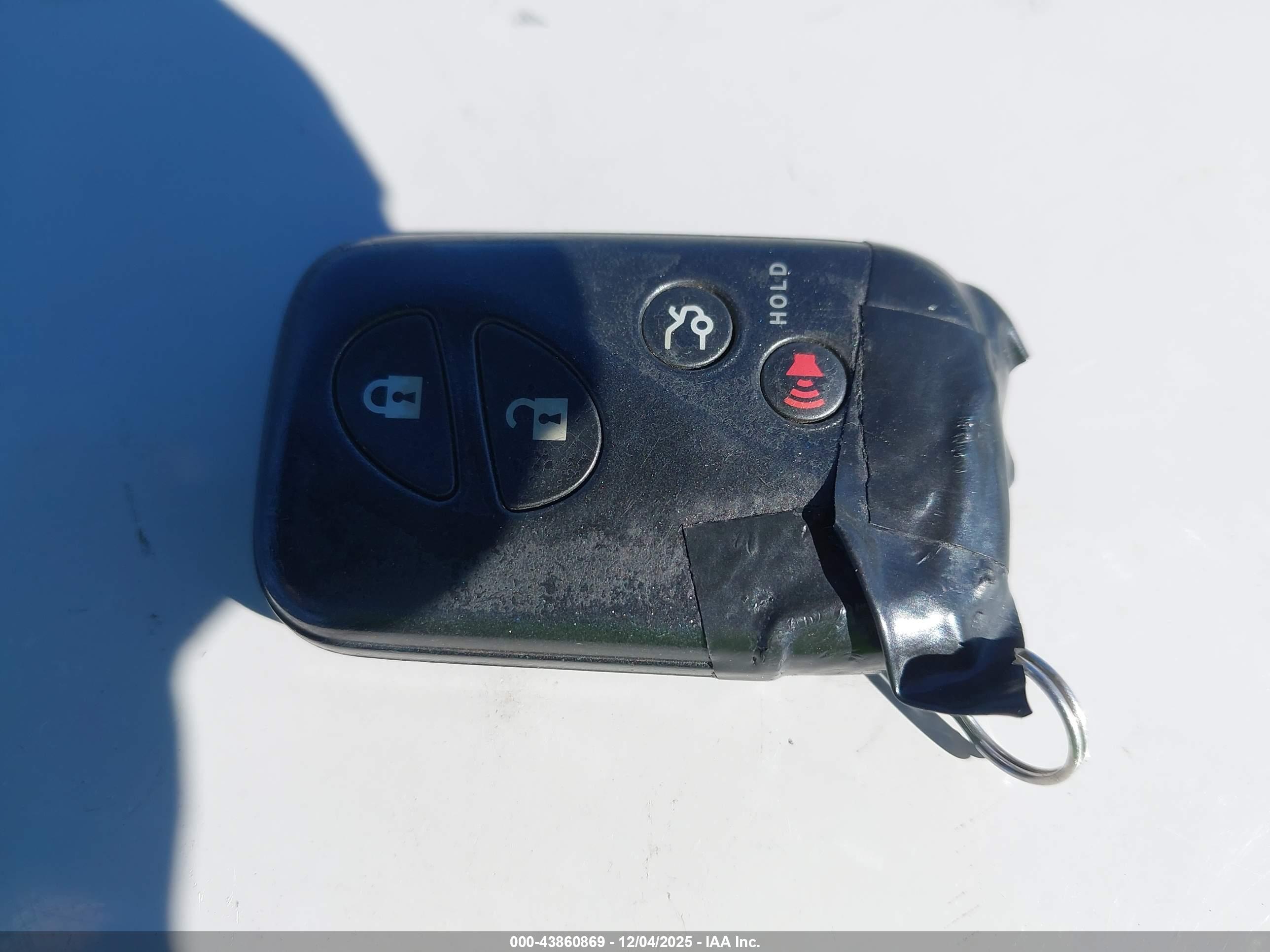 LEXUS ES image 11
