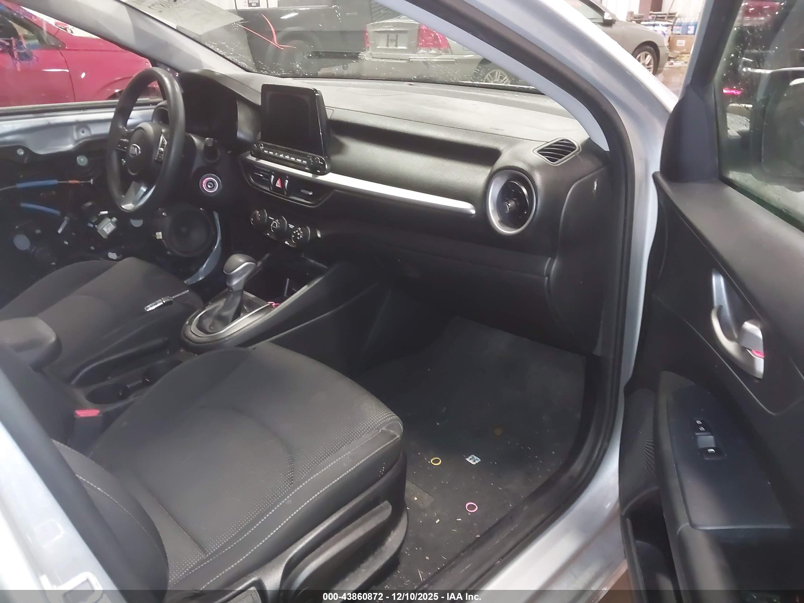 KIA FORTE image 5