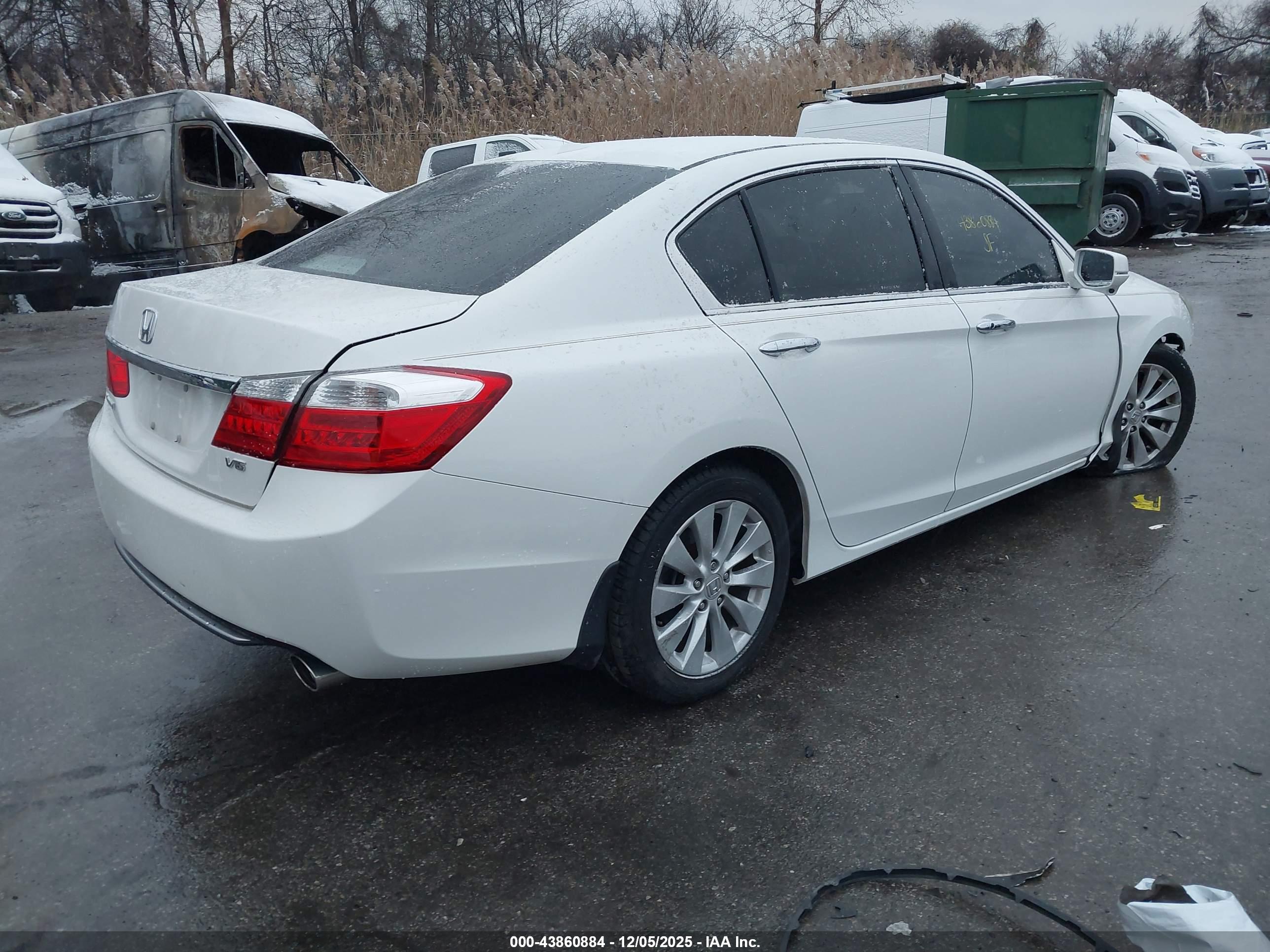 HONDA ACCORD image 4