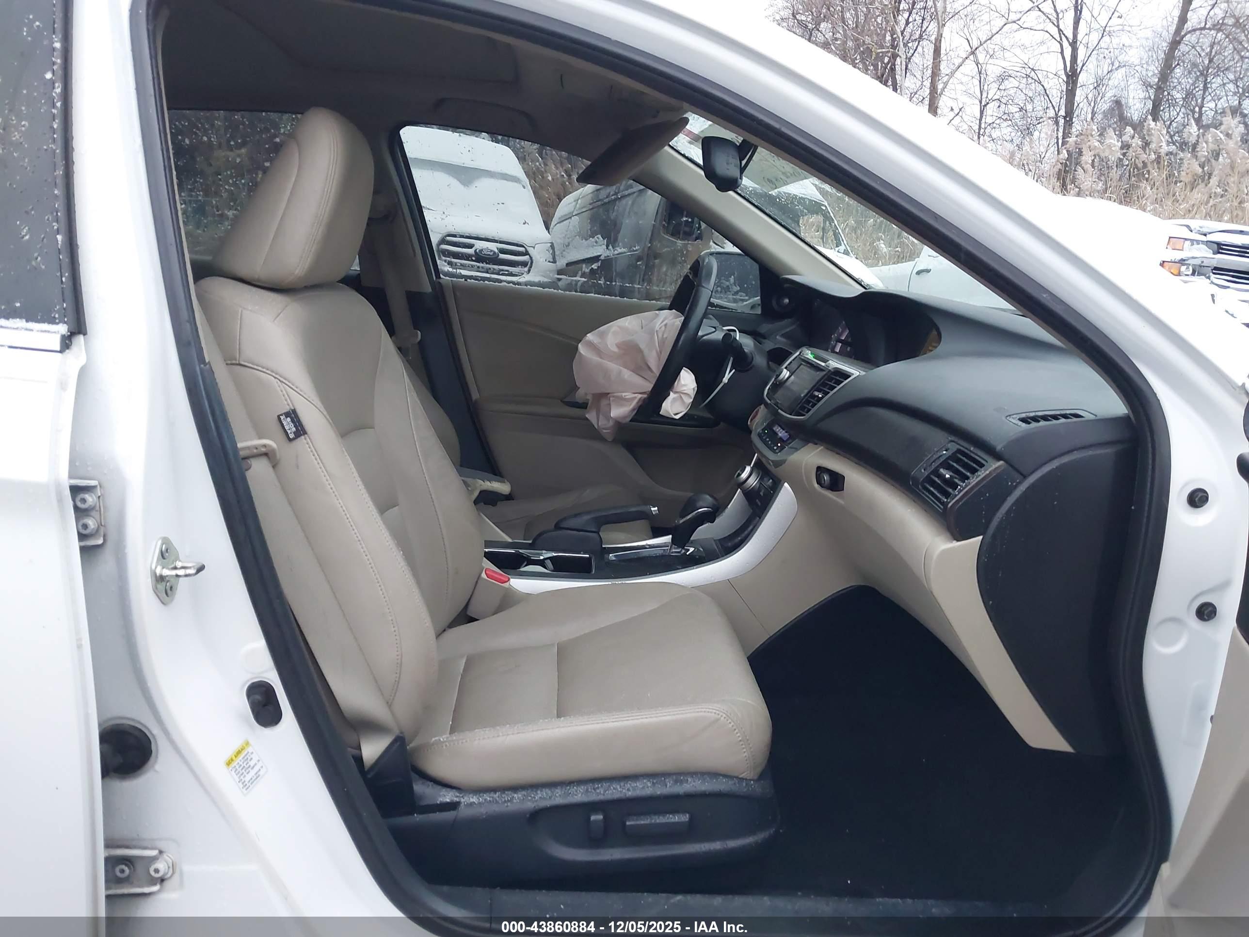 HONDA ACCORD image 5